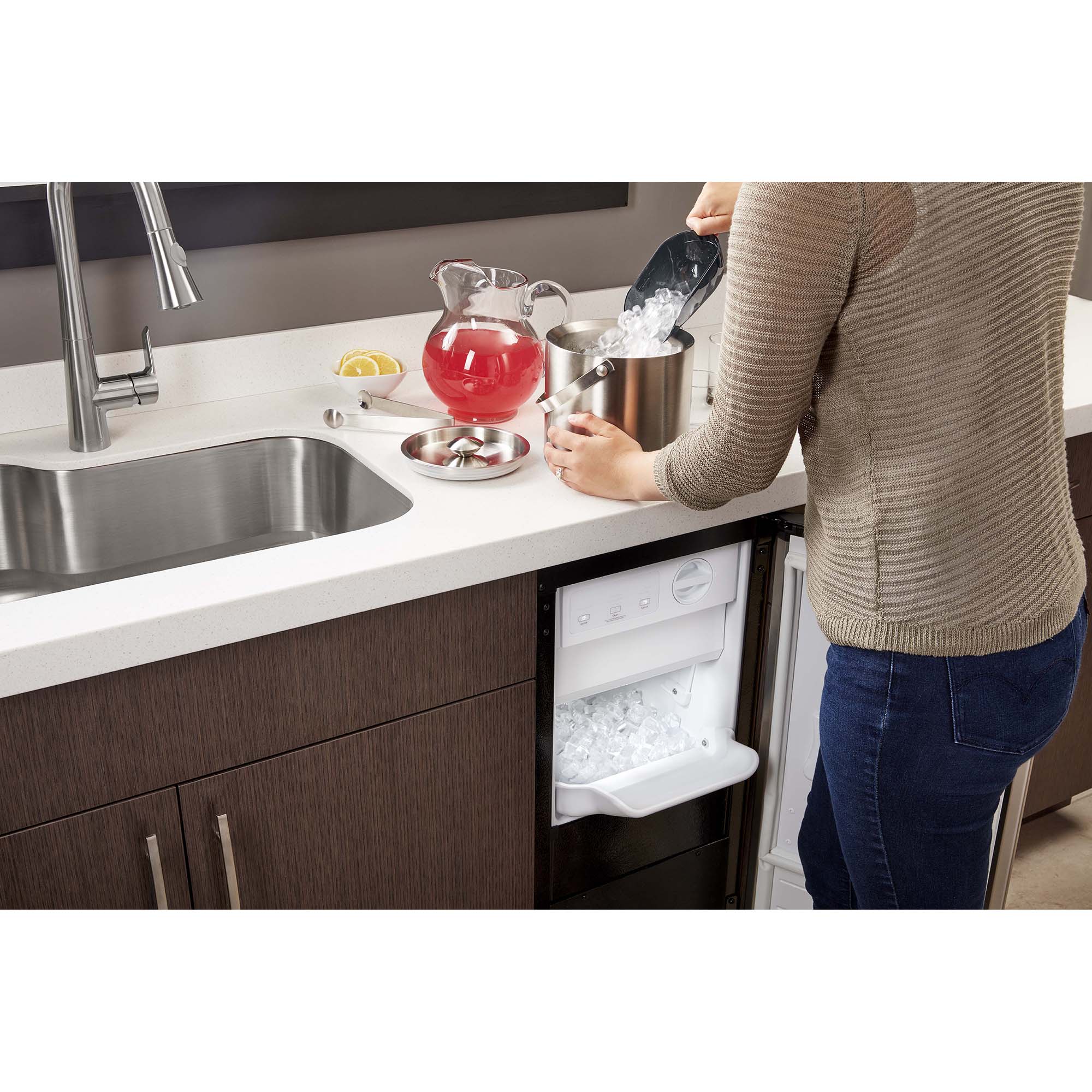 Whirlpool 15 in. Built-In Undercounter Ice Maker with 25 lb. Ice Storage, Auto-Defrost & Digital Control - Stainless Steel, Stainless Steel, hires