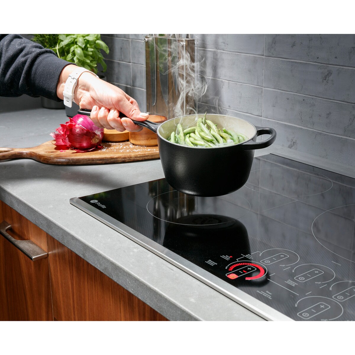 GE Profile 30 in. 4-Burner Smart Induction Cooktop with Simmer Burner & Power Burner - Black, , hires