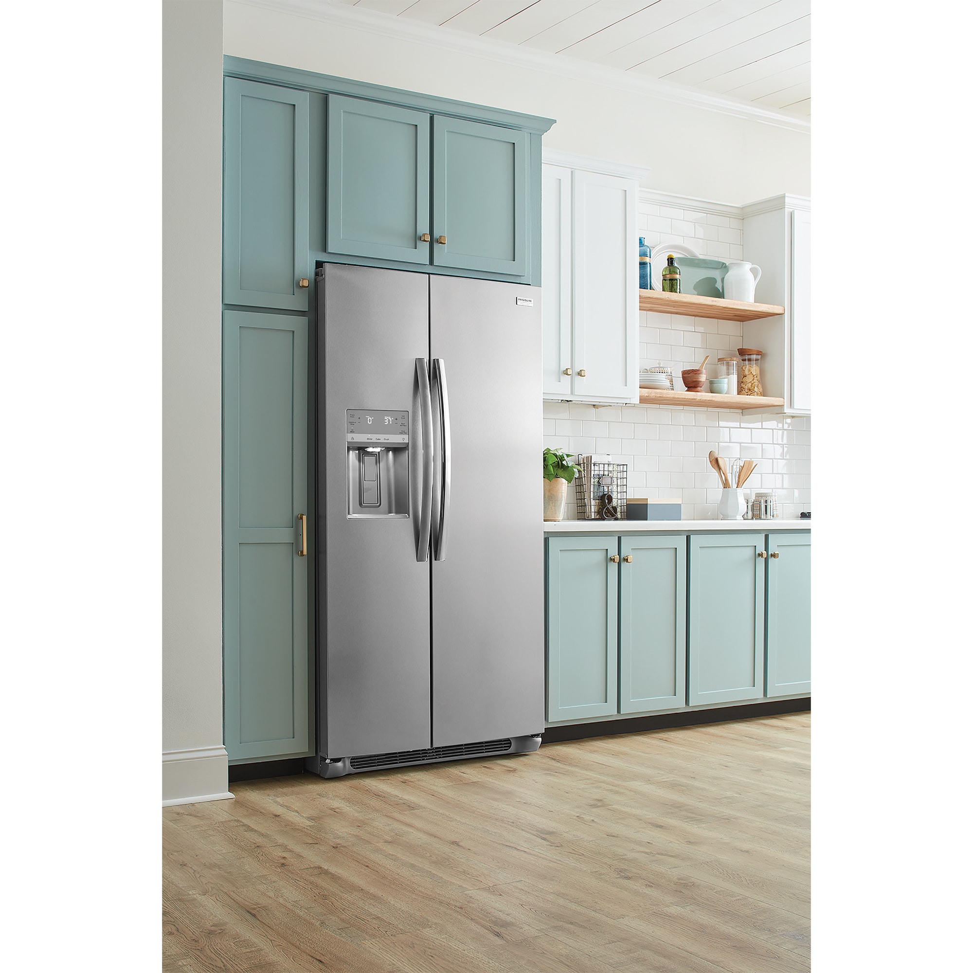 Frigidaire Gallery 36 in. 22.2 cu. ft. Counter Depth SidebySide