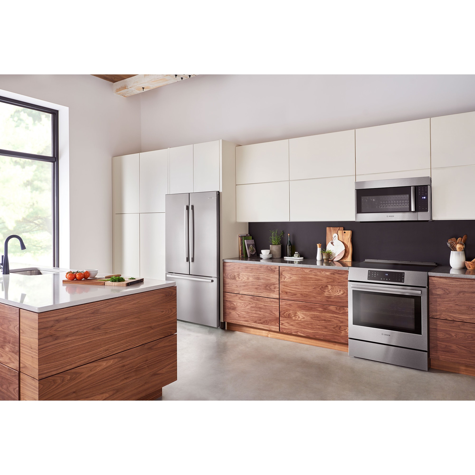 Bosch 800 Series 30 in. 1.9 cu. ft. 1000W Over-the-Range Microwave with 385 CFM, Convection & Sensor Cooking - Stainless Steel, , hires