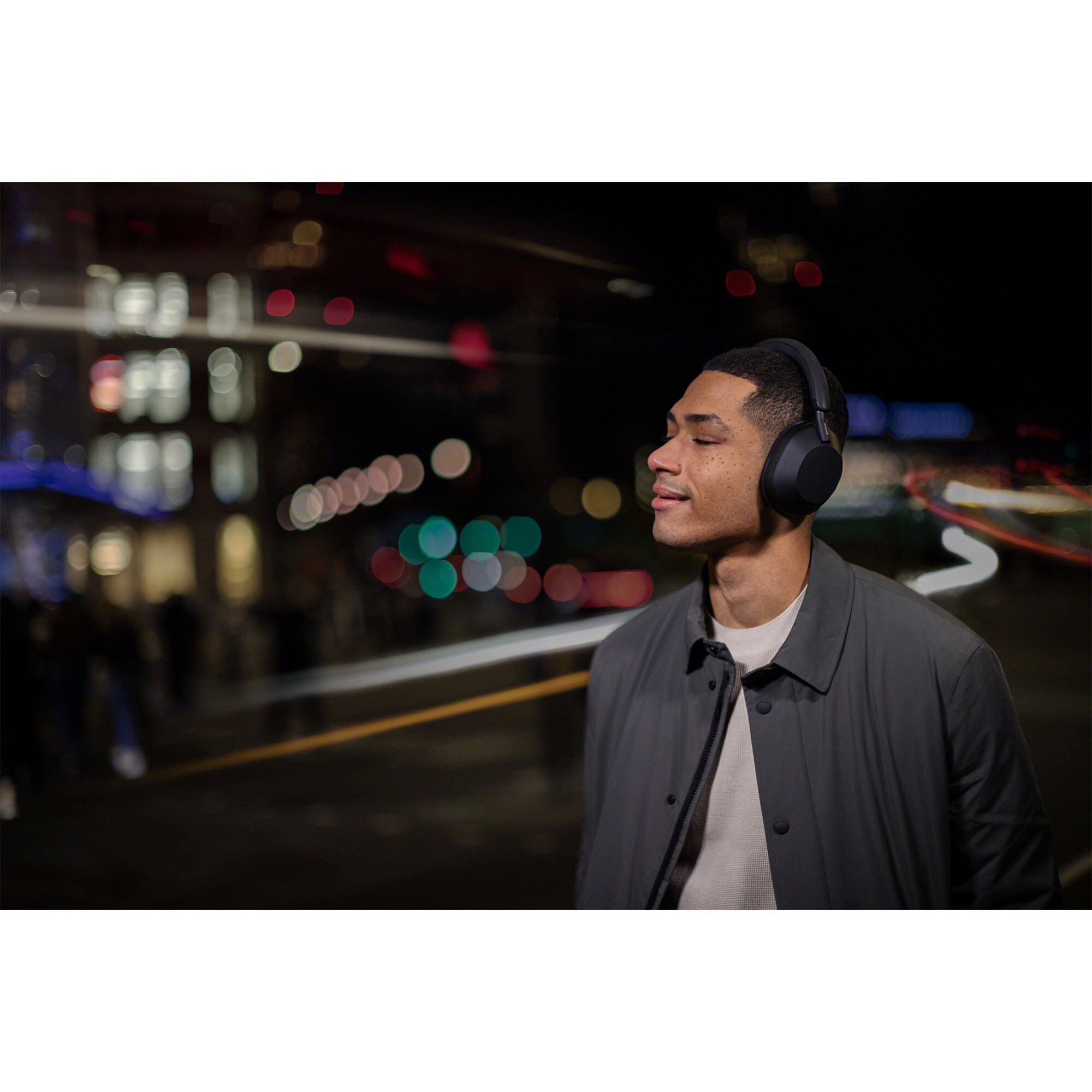 Sony - WH-1000XM5 Wireless Noise-Canceling Over-the-Ear Headphones - Black, , hires