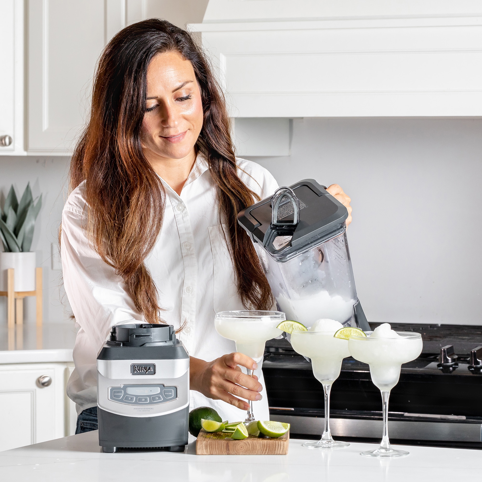 Ninja Pro 72 Oz. 3-Speed Countertop Blender with Plastic Jar & Nutri Ninja Cups - Gray, , hires