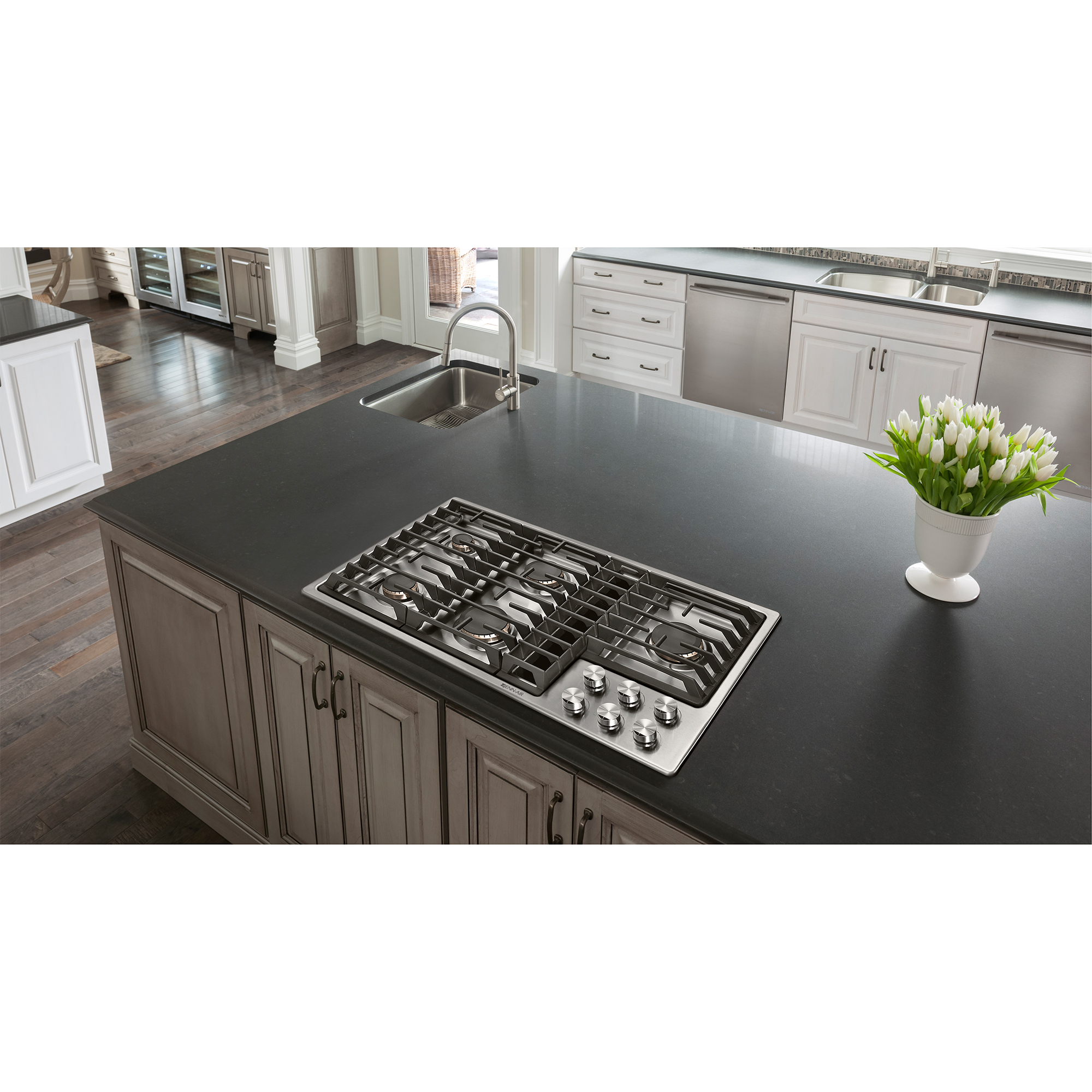 JennAir Euro-Style 36 in. 5-Burner Natural Gas Cooktop with Downdraft