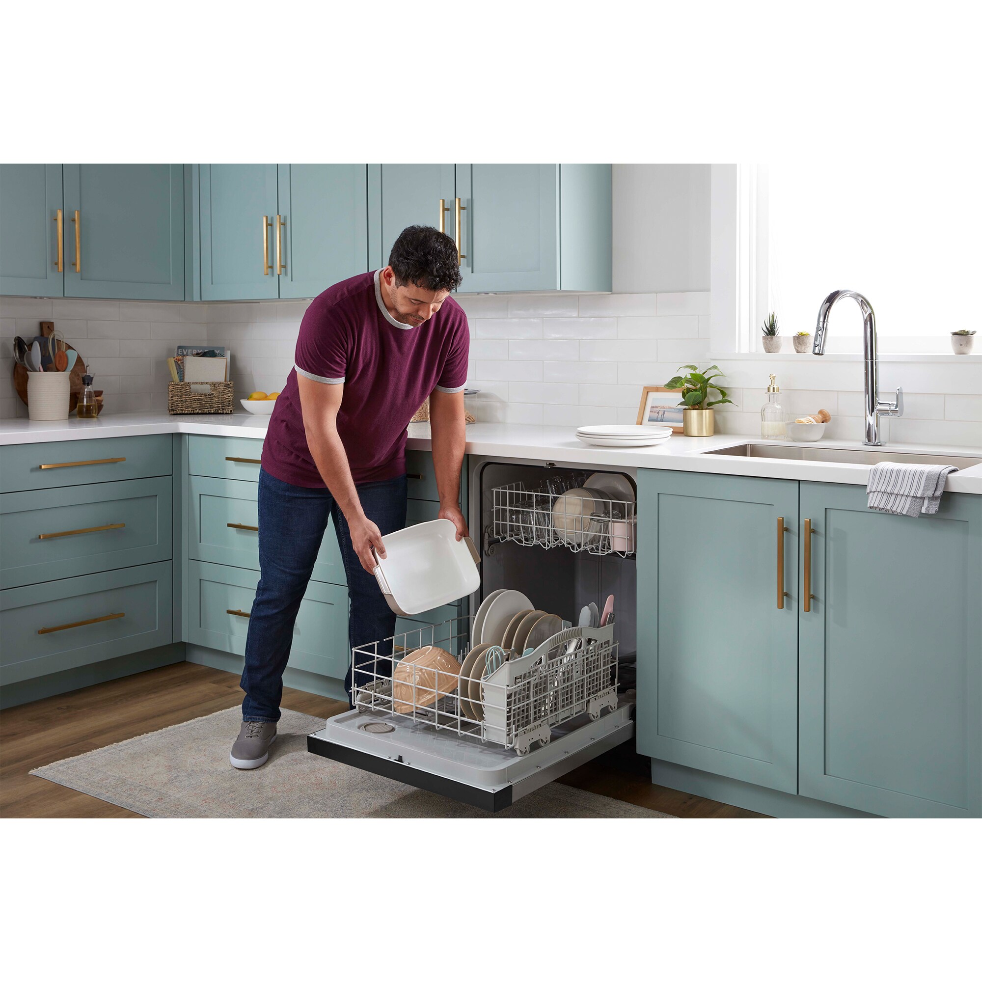 Whirlpool 24 in. Front Control Dishwasher with 59 dBa Sound Level & Pocket - Stainless Steel, Stainless Steel, hires