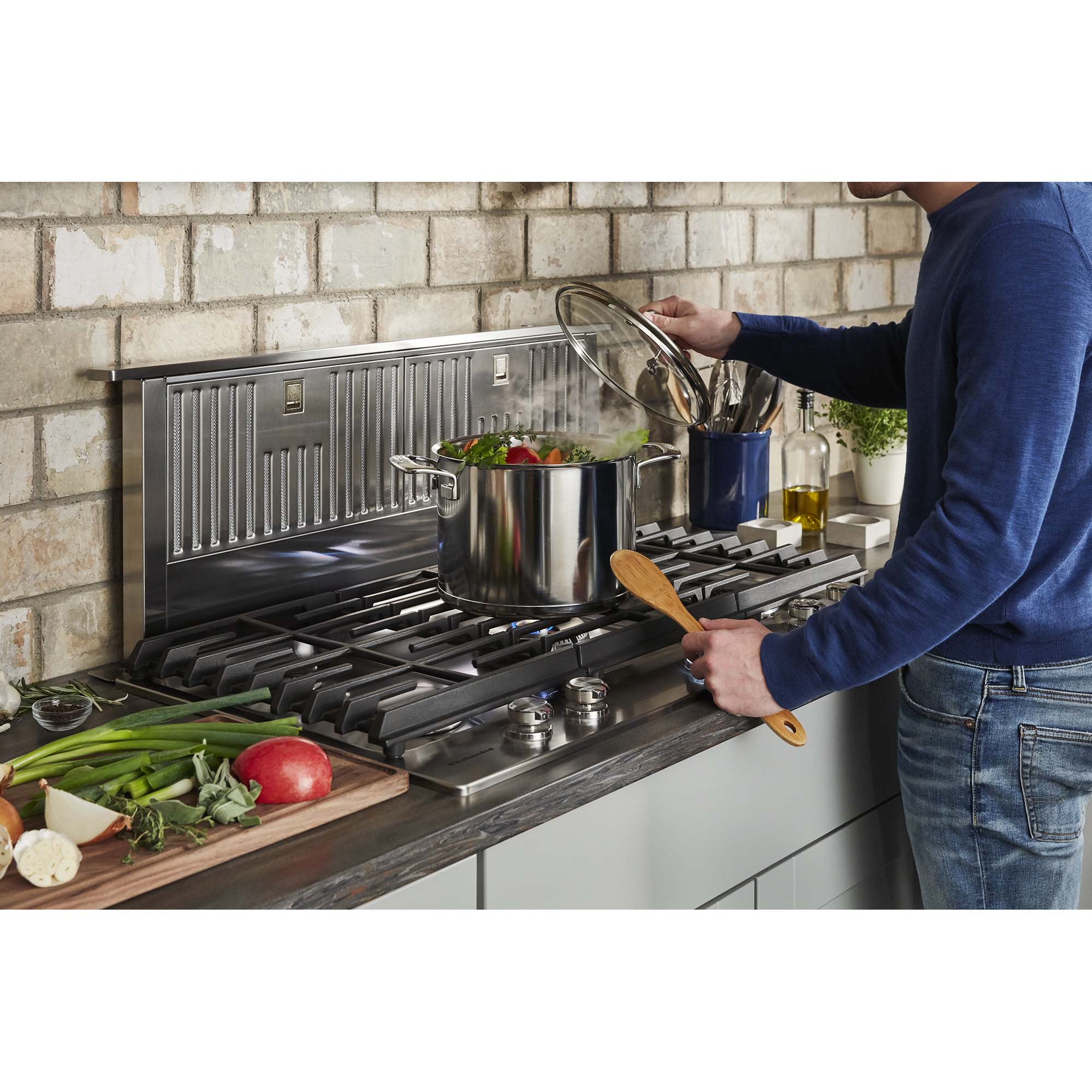 KitchenAid 36 in. Ducted Downdraft with 585 CFM & 4 Fan Speeds - Stainless Steel, , hires