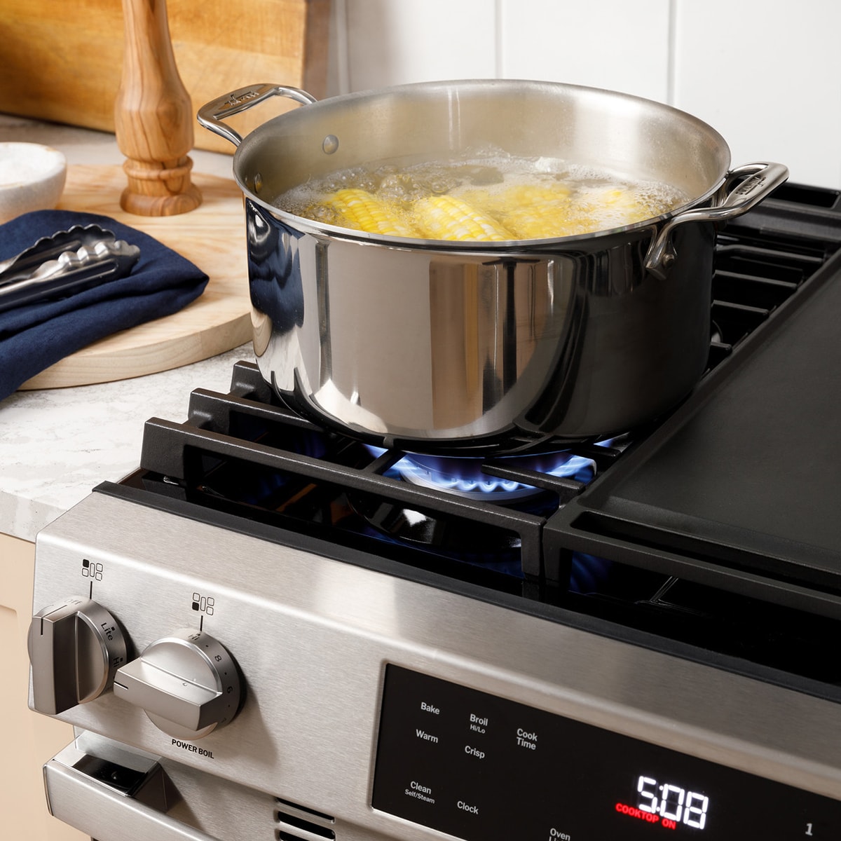 GE 500 Series 30 in. 5.3 cu. ft. Slide-In Gas Range with 5 Sealed Burners & Griddle - Stainless Steel, , hires