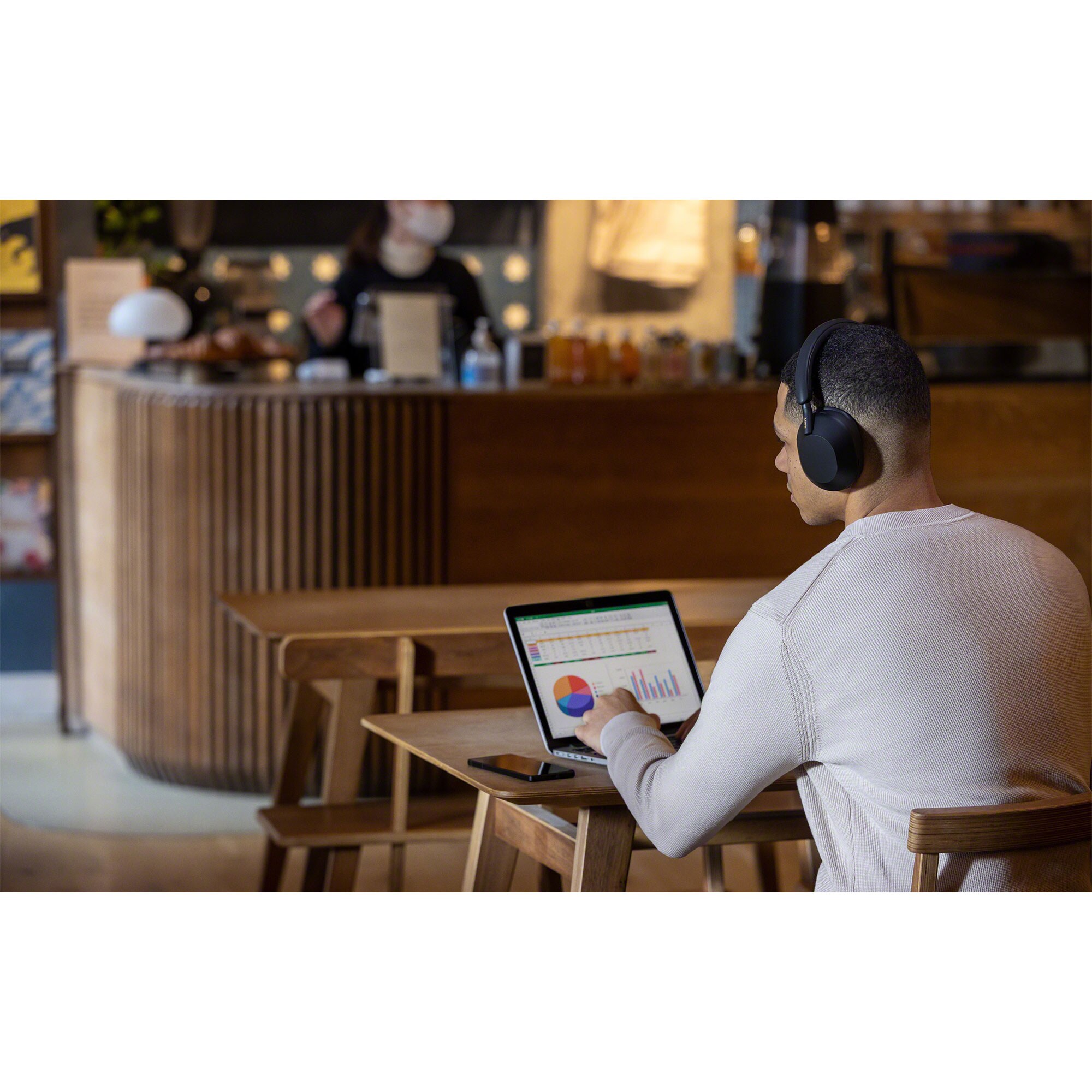 Sony - WH-1000XM5 Wireless Noise-Canceling Over-the-Ear Headphones - Black, , hires