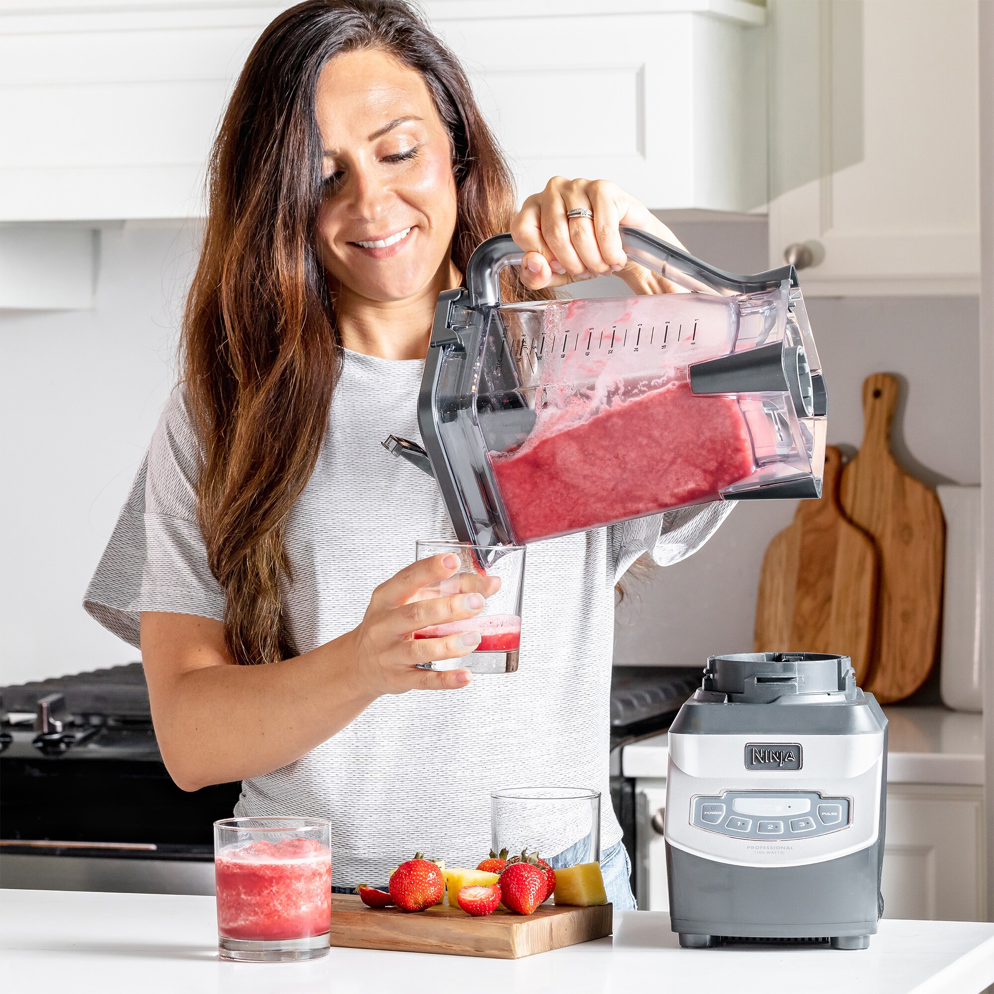 Ninja Pro 72 Oz. 3-Speed Countertop Blender with Plastic Jar & Nutri Ninja Cups - Gray, , hires
