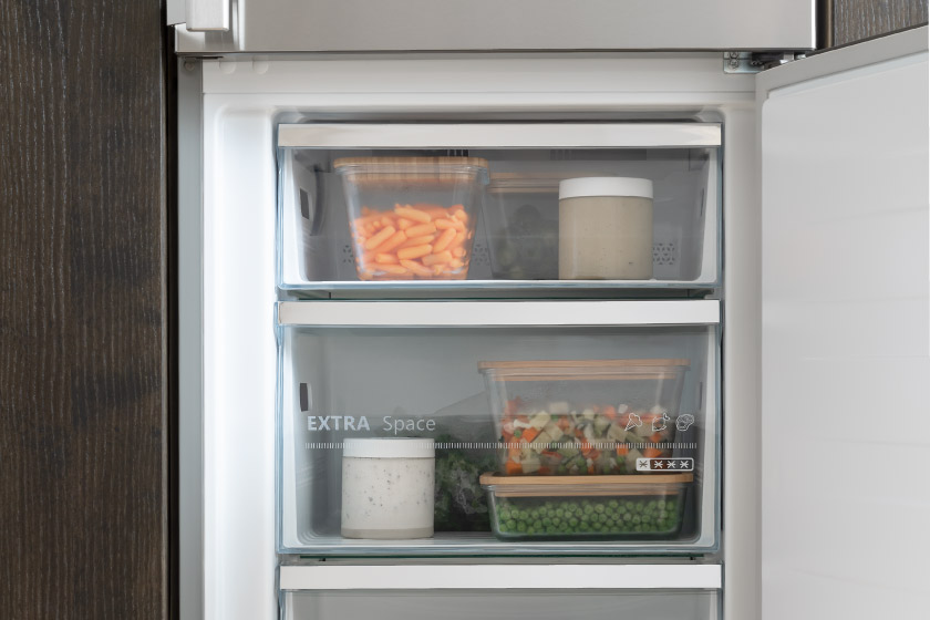 Extra-large freezer drawer