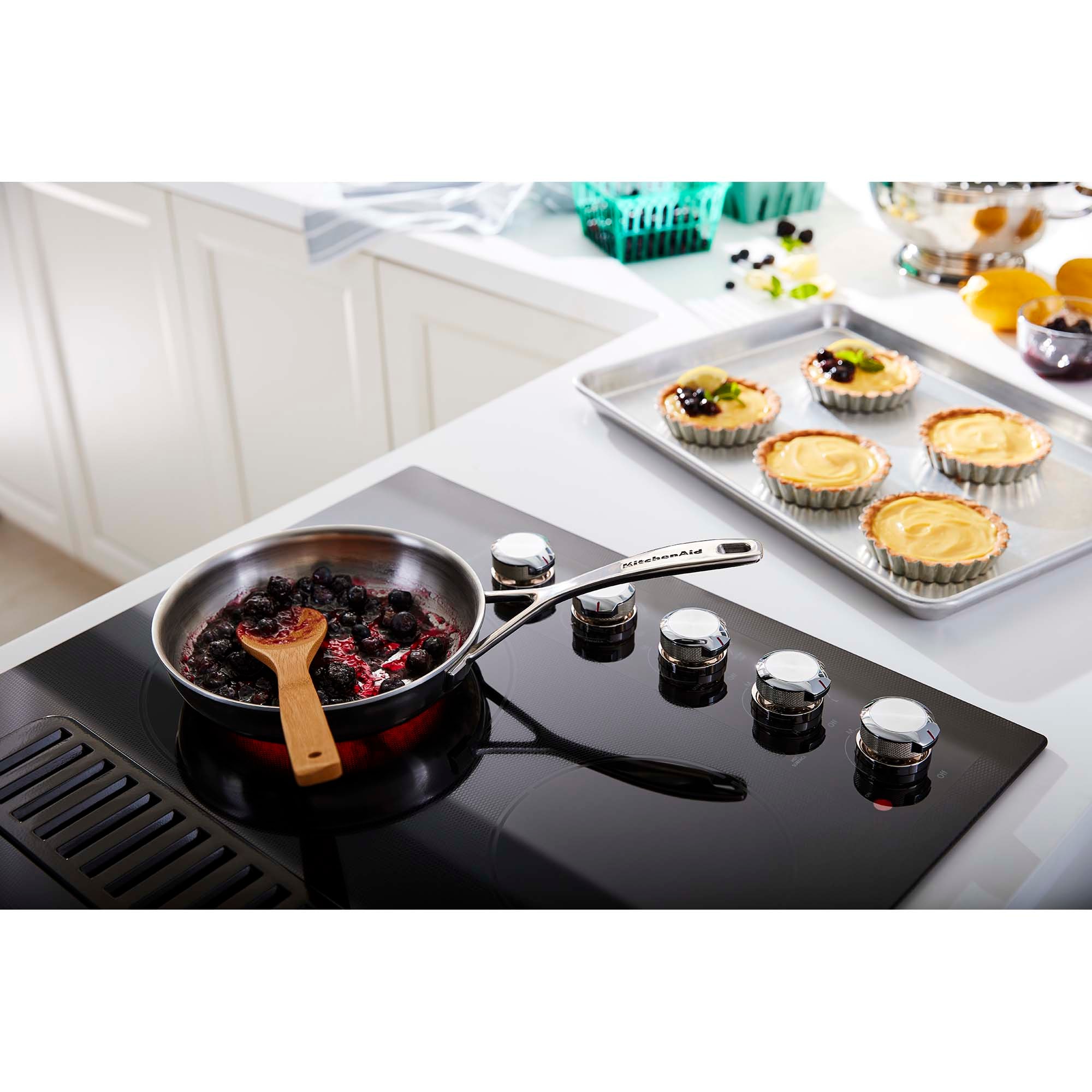 KitchenAid 30 in. 4-Burner Electric Cooktop with Downdraft, Simmer Burner & Power Burner - Black, , hires