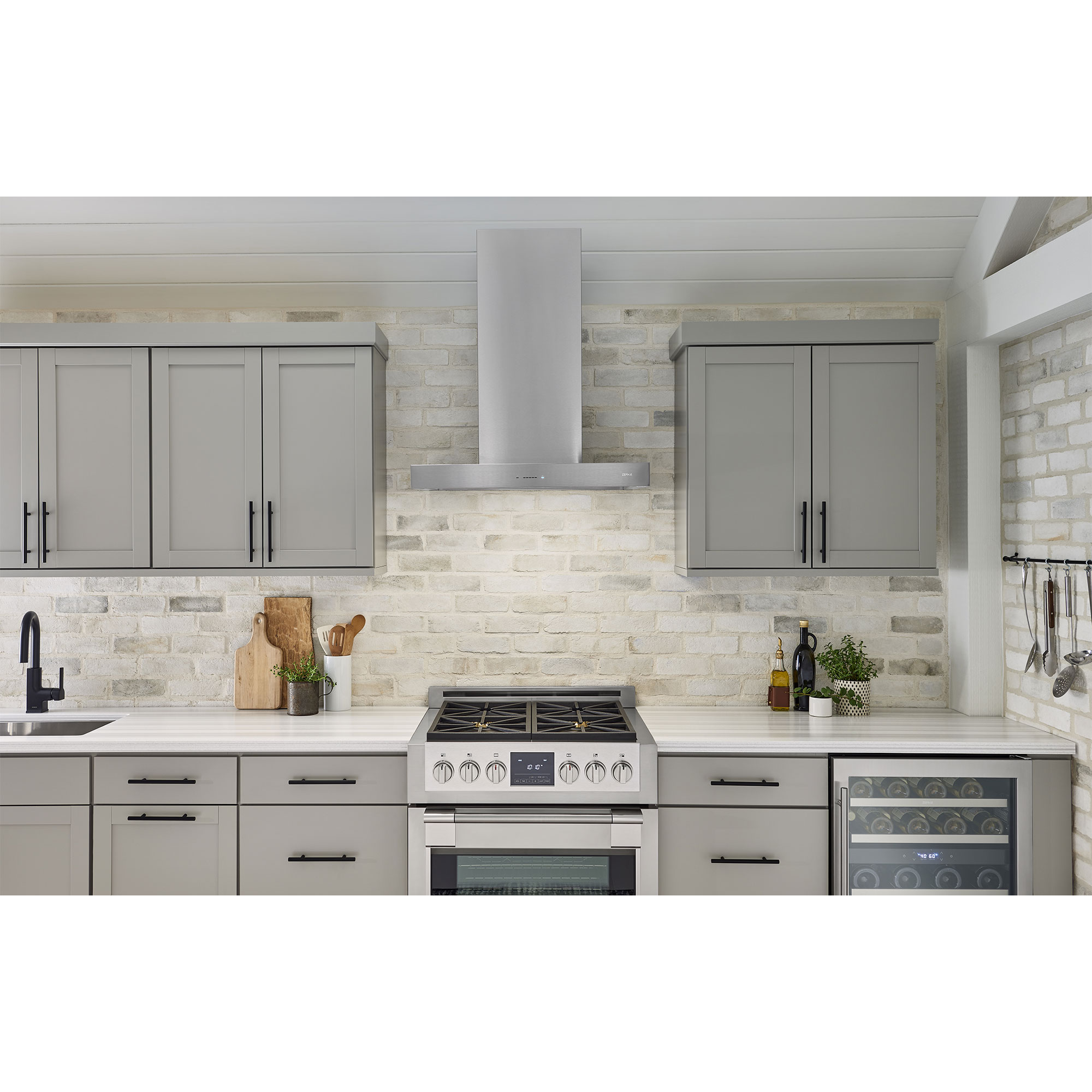 Zephyr Roma Series 36 in. Convertible Chimney Style Range Hood with 600 CFM, 5 Fan Speeds & 2 LED Lights - Stainless Steel, , hires
