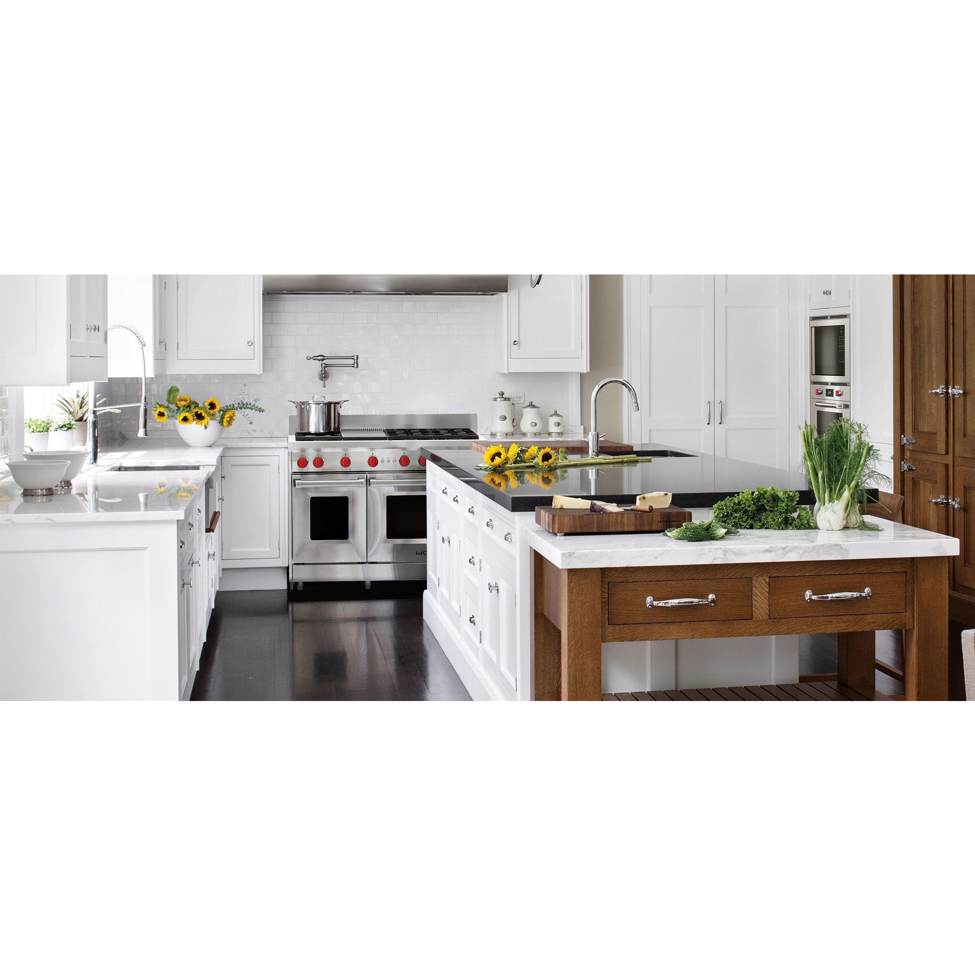 Wolf 48 in. 6.9 cu. ft. Standard Convection Double Oven Gas Range with 6 Sealed Burners & Griddle - Stainless Steel, , hires