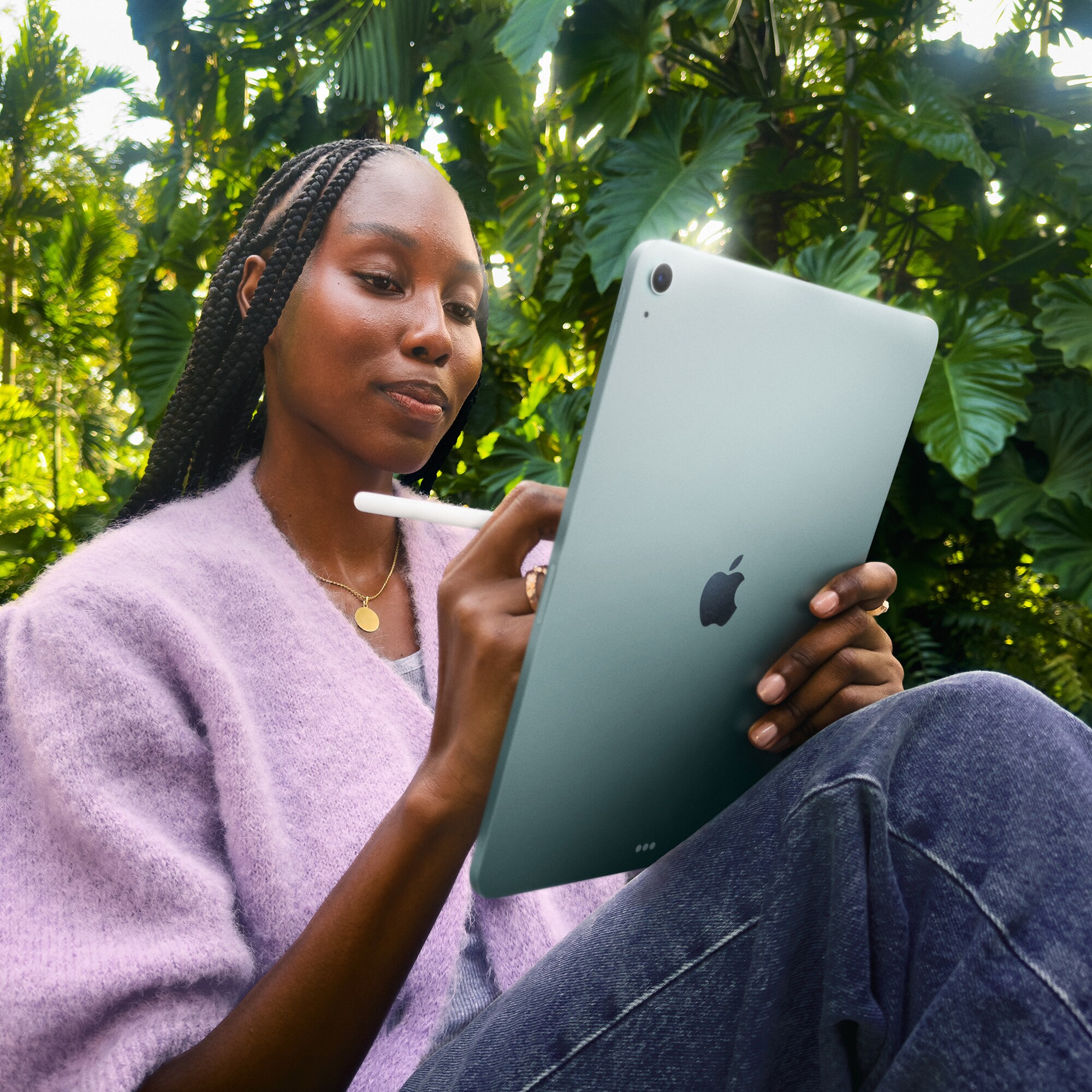 Apple - 11-inch iPad Air M3 chip Built for Apple Intelligence Wi-Fi 256GB - Space Gray, Space Gray, hires