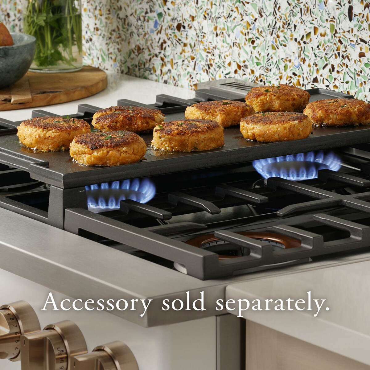 Cafe 36 in. 5.7 cu. ft. Smart Air Fry True European Convection Dual Fuel Range with 6 Sealed Burners - Stainless Steel, Stainless Steel, hires