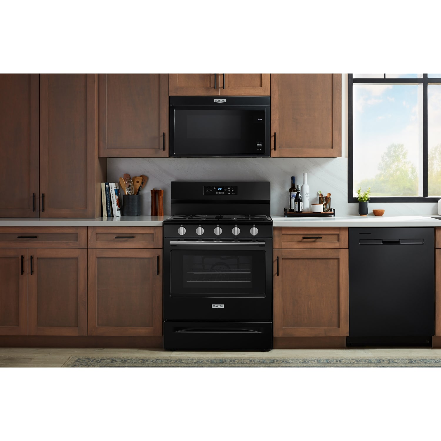 Maytag 30 in. 5 cu. ft. Air Fry Standard Convection Gas Range with 5 Sealed Burners - Black, Black, hires