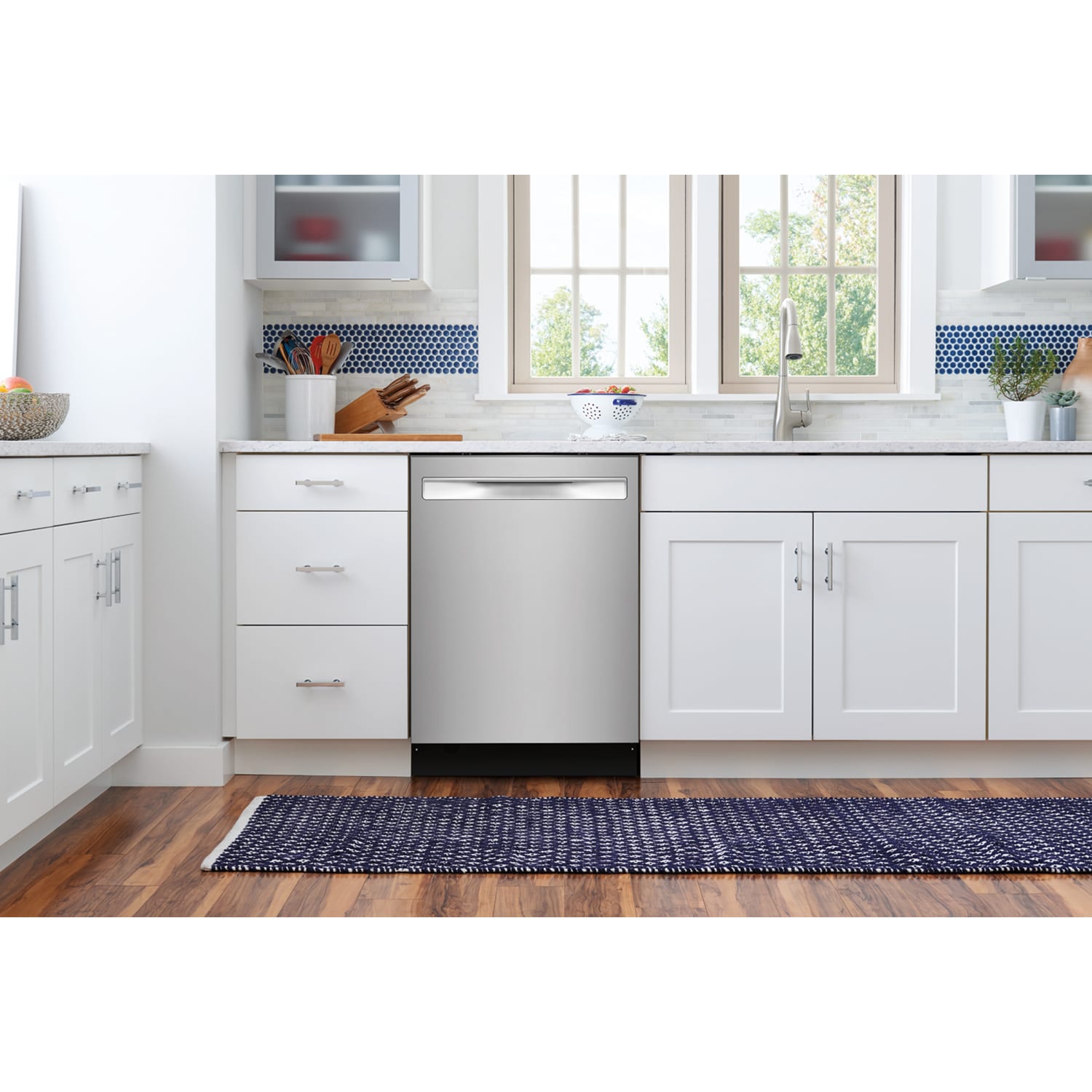 Frigidaire 24 in. Top Control Dishwasher with 49 dBa Sound Level, 3rd-Rack, EvenDry & Pocket - Stainless Steel, , hires