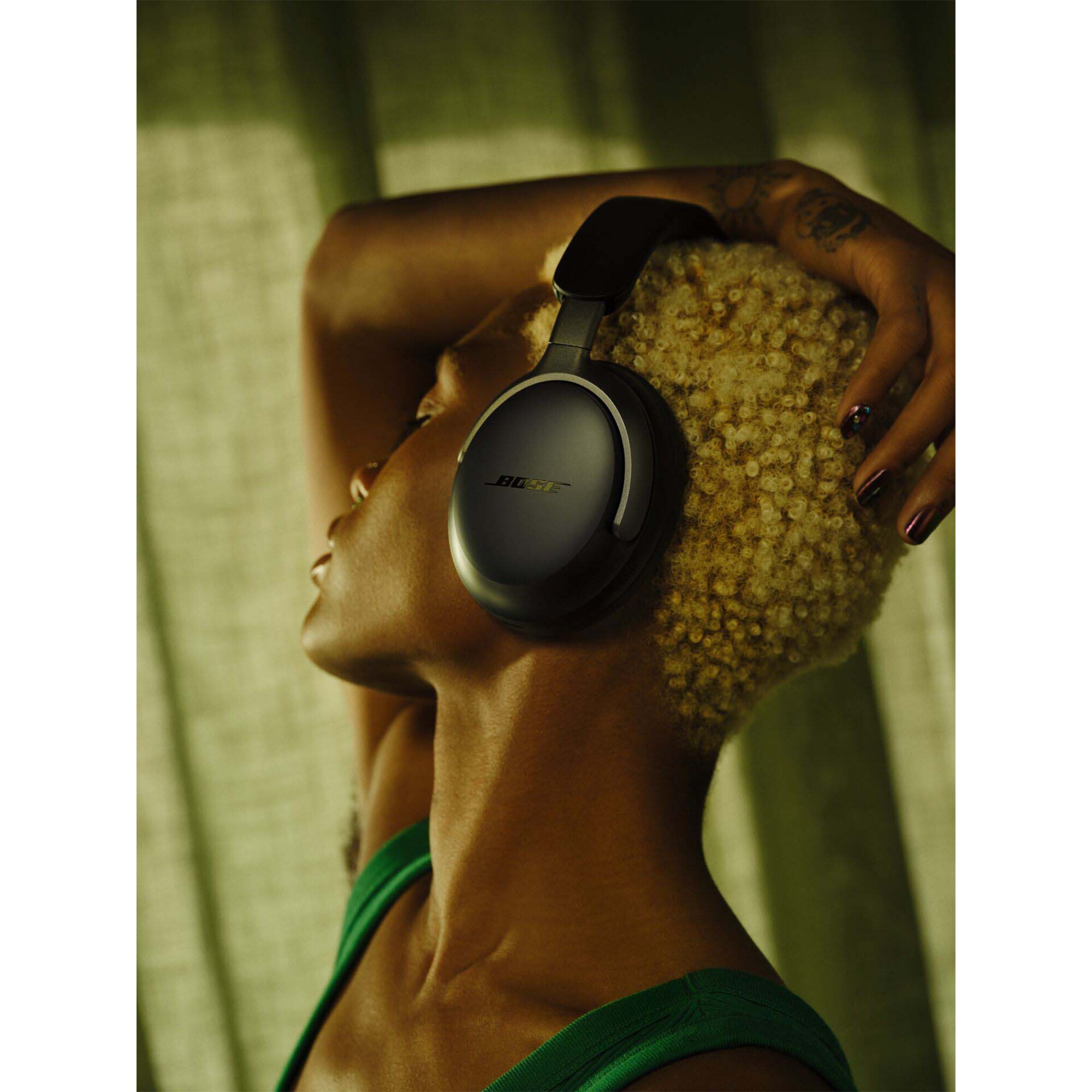 Bose QuietComfort Ultra Wireless Noise Cancelling Over-the-Ear Headphones - Black, , hires