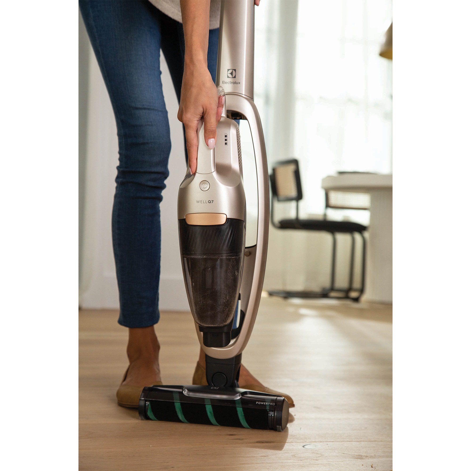 Electrolux WellQ7 Cordless Light-Weight 2-in-1 Handheld/Stick Vacuum with 3 Additional Tools, , hires