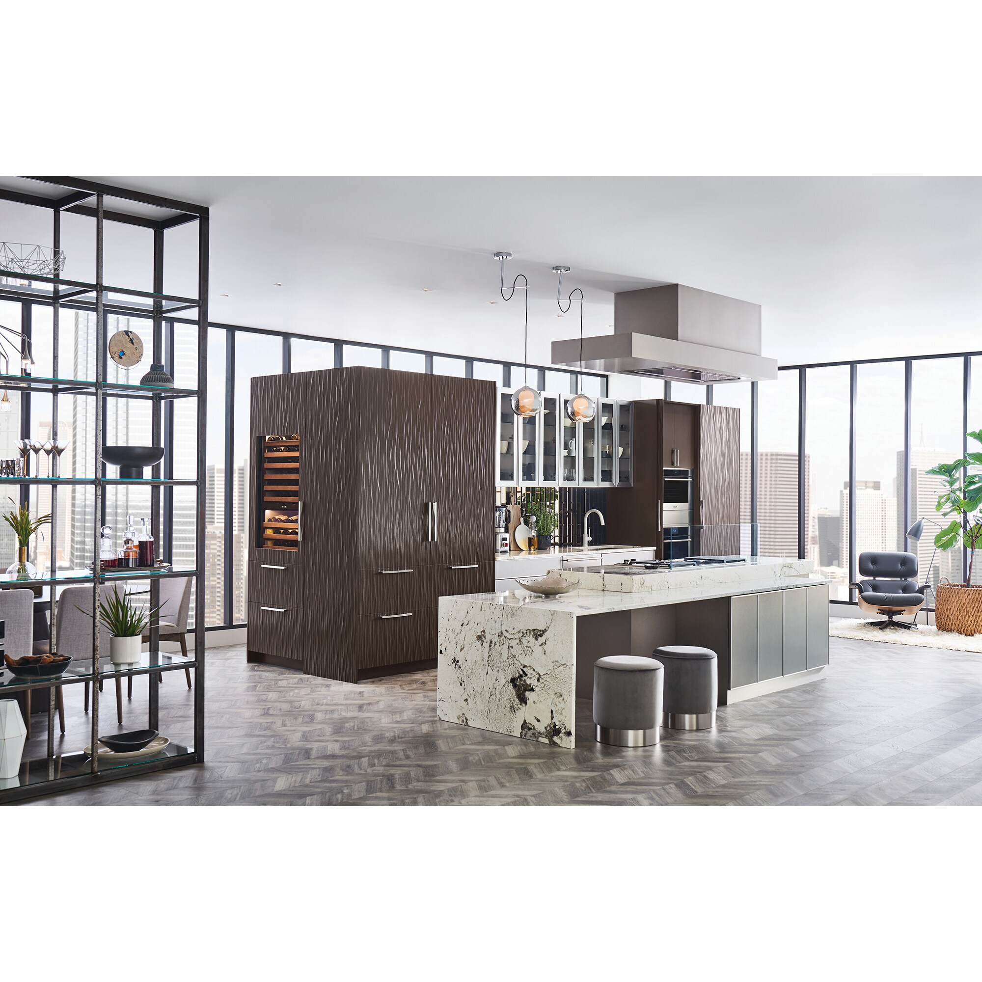 Sub-Zero 30 in. Built-In 15.6 cu. ft. Counter Depth Bottom Freezer Refrigerator - Custom Panel Ready, , hires