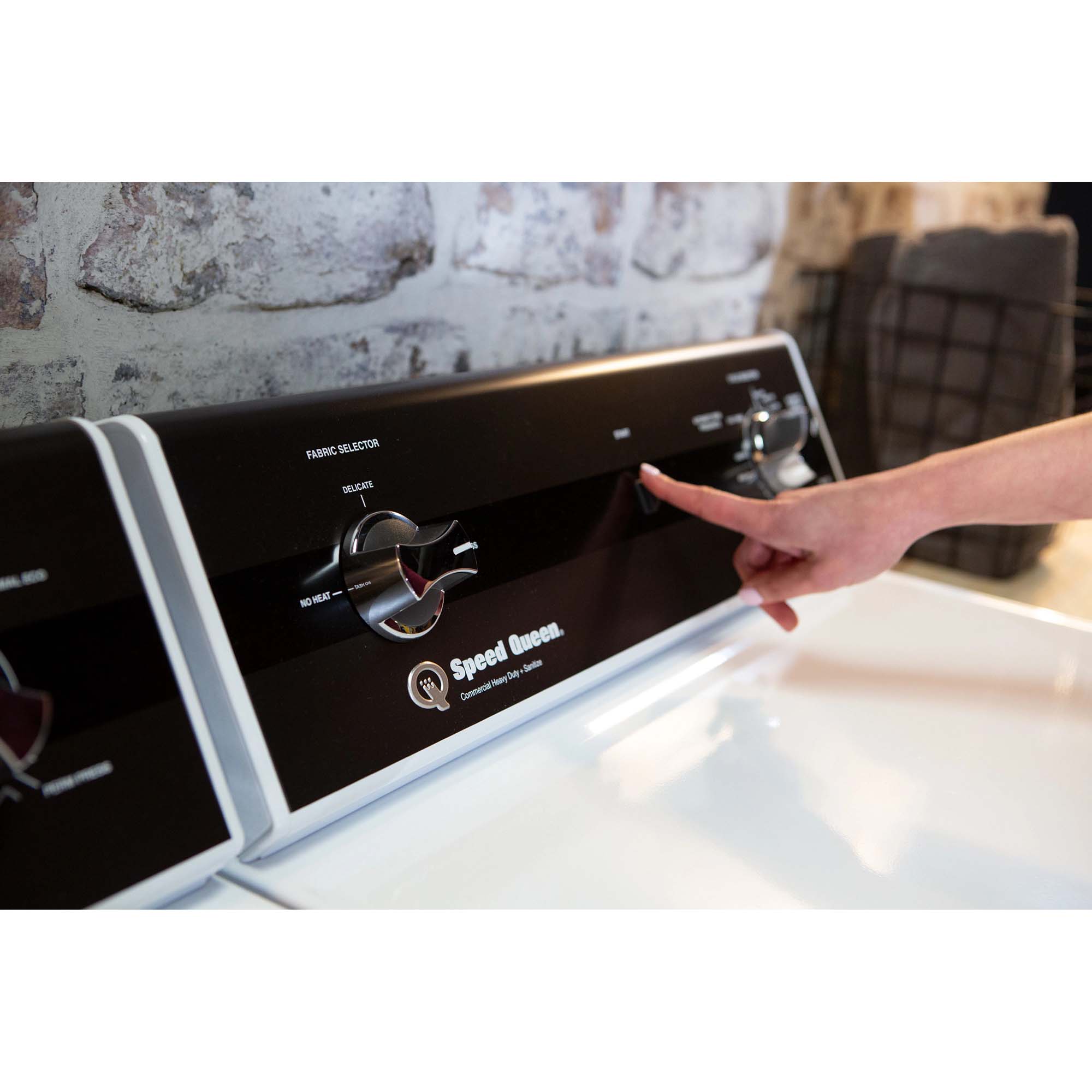 Speed Queen DR3 27 in. 7.0 cu. ft. Gas Dryer with Sanitize Cycle