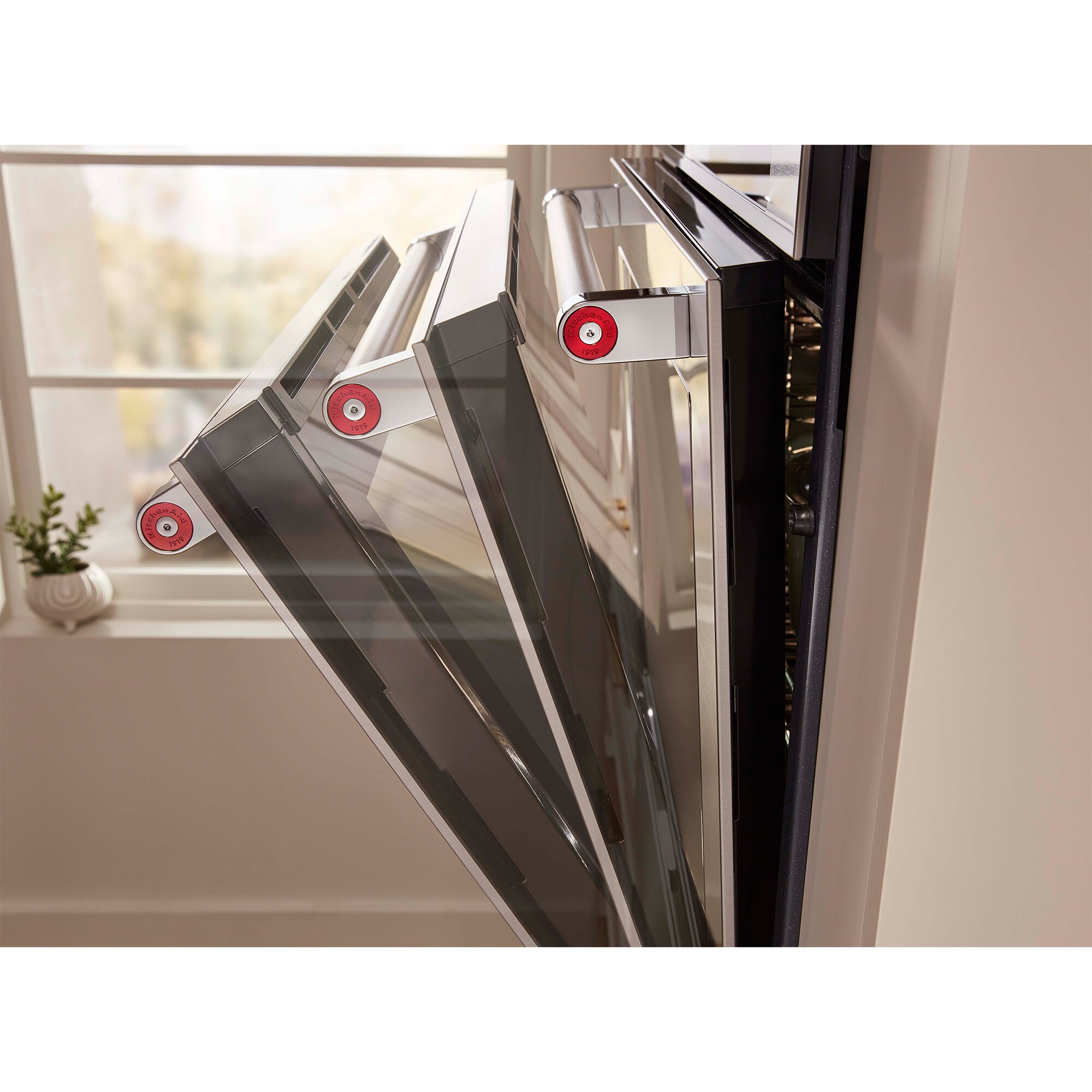 KitchenAid 24 in. 2.6 cu. ft. Smart Electric Single Wall Oven with True European Convection - Fingerprint Resistant Stainless Steel, , hires