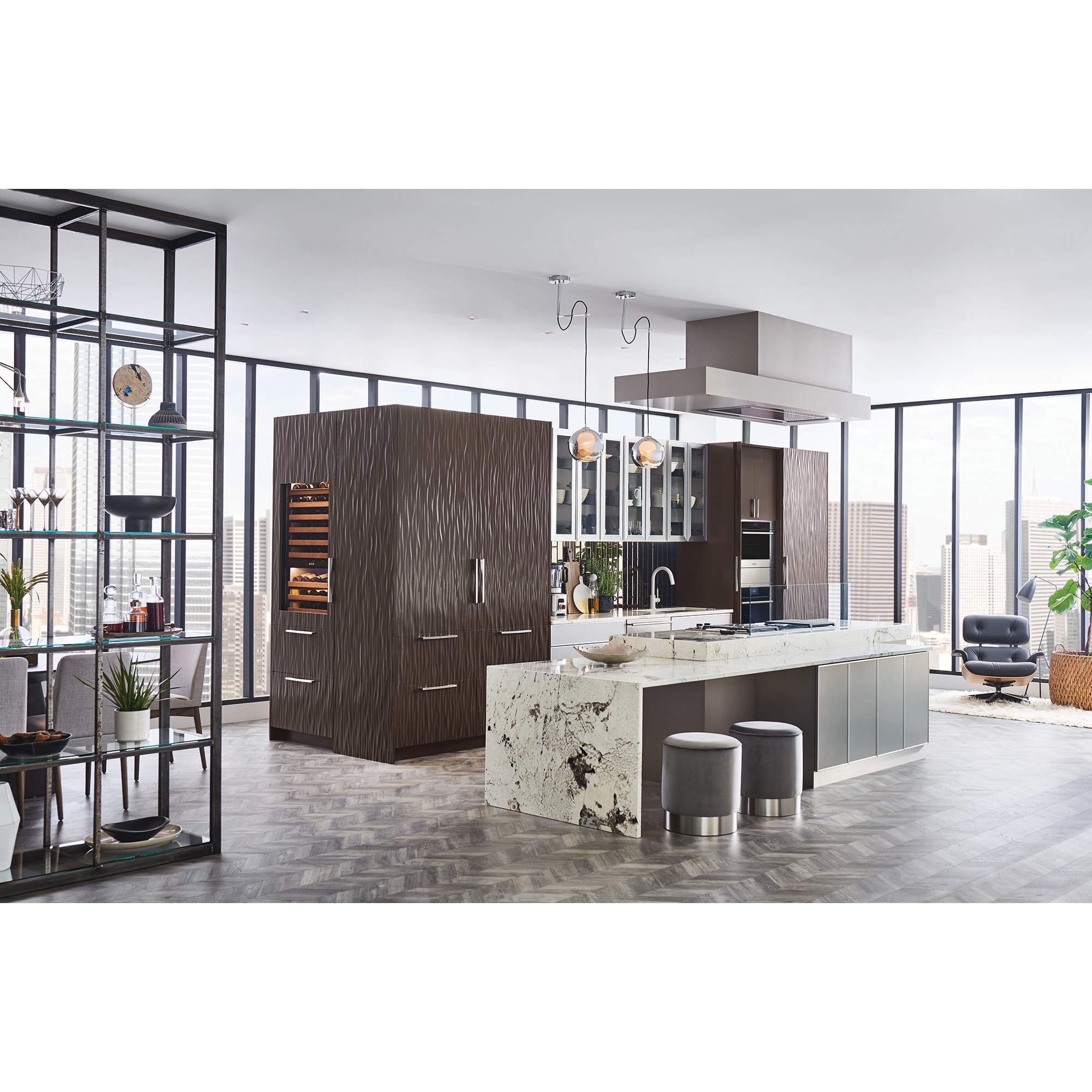 Sub-Zero 30 in. Built-In 15.6 cu. ft. Left- Hinged Counter Depth Bottom Freezer Refrigerator - Custom Panel Ready, , hires