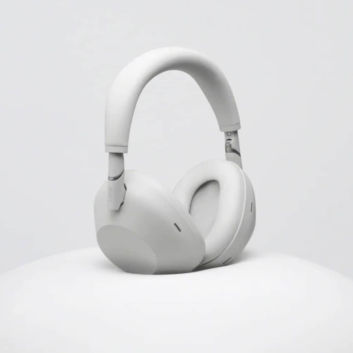 Sony WH-1000XM6 Noise-Canceling Wireless Over-Ear Headphones (Platinum Silver), , hires