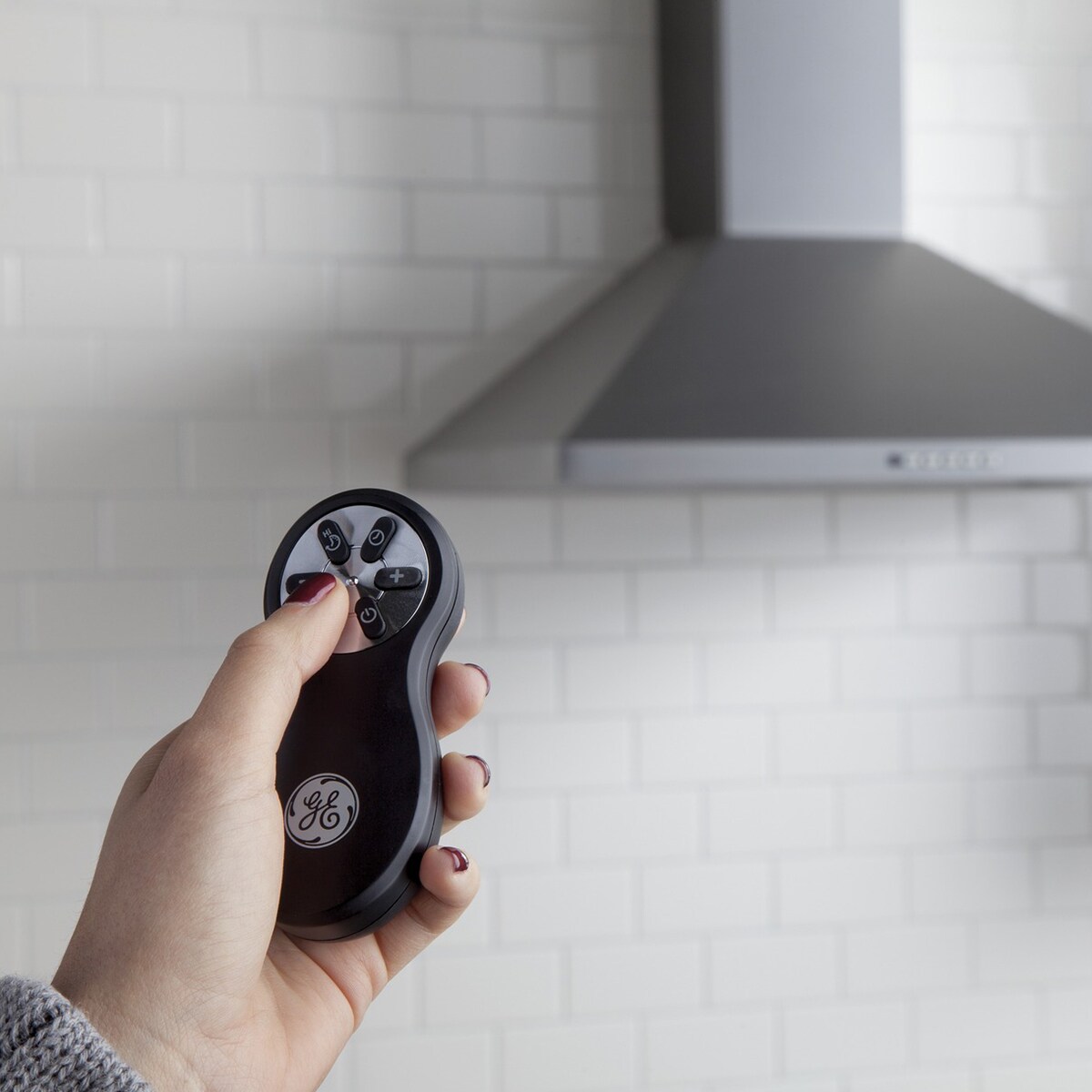 GE 30 in. Convertible Chimney Style Range Hood with 350 CFM, 4 Fan Speeds & 2 Halogen Lights - Stainless Steel, , hires