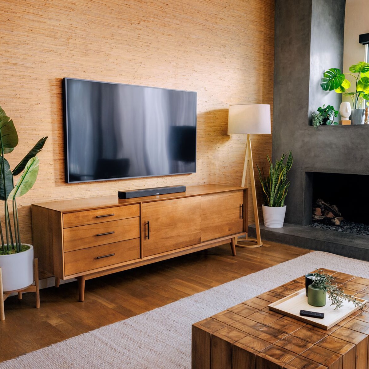 Bose Smart Soundbar with Dolby Atmos & Bluetooth - Black, , hires