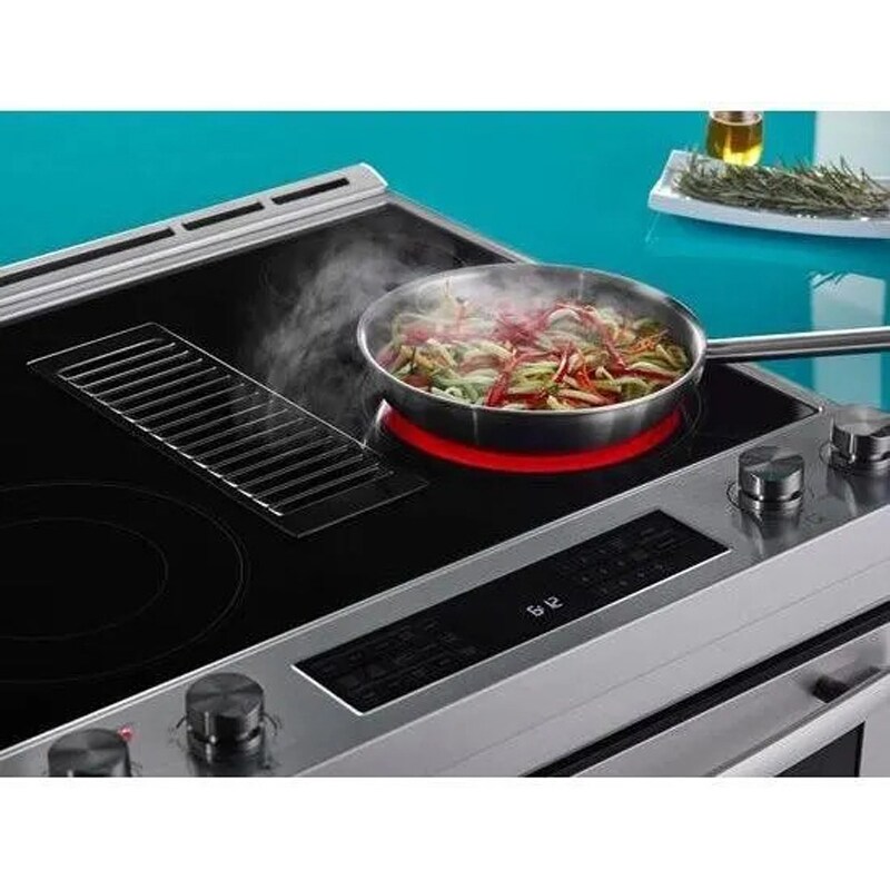 JennAir EuroStyle Series 30" SlideIn Electric Range with 4 Smoothtop