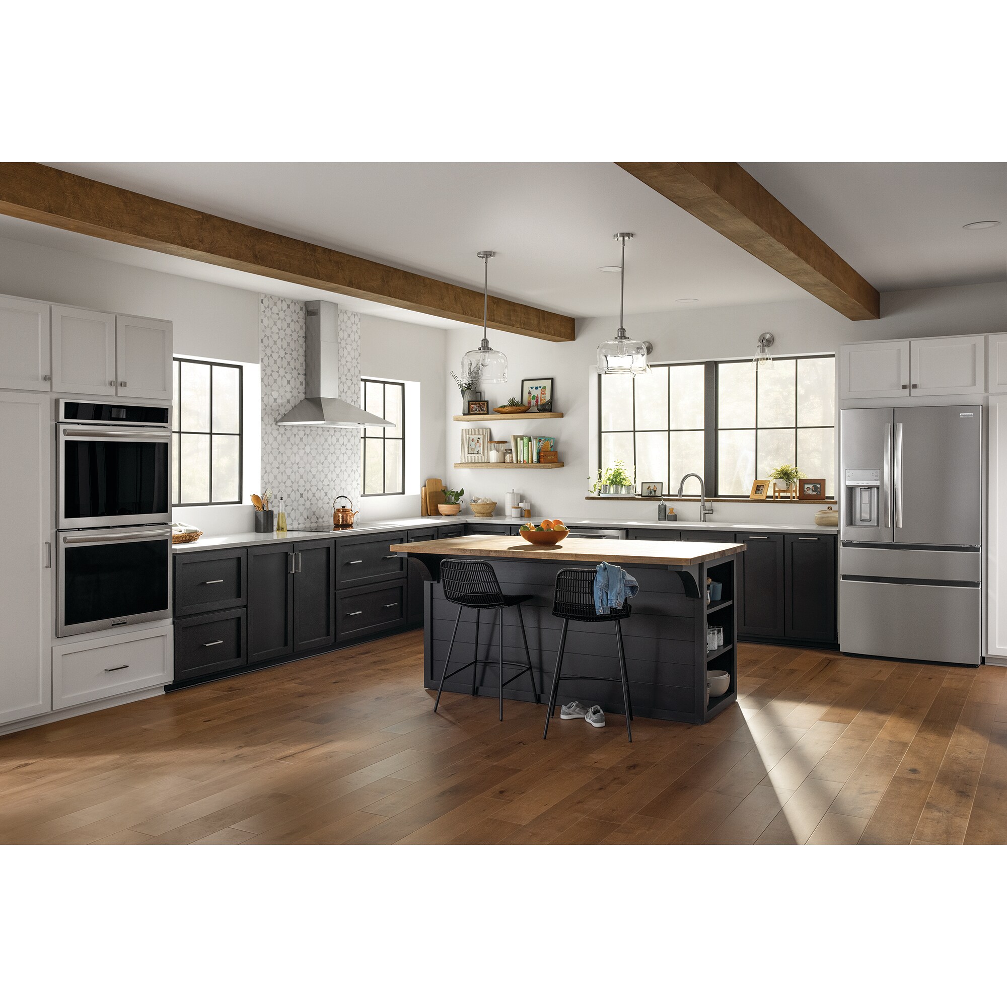 Frigidaire Gallery 36 in. 5-Burner Induction Cooktop with Simmer Burner & Power Burner - Black, , hires