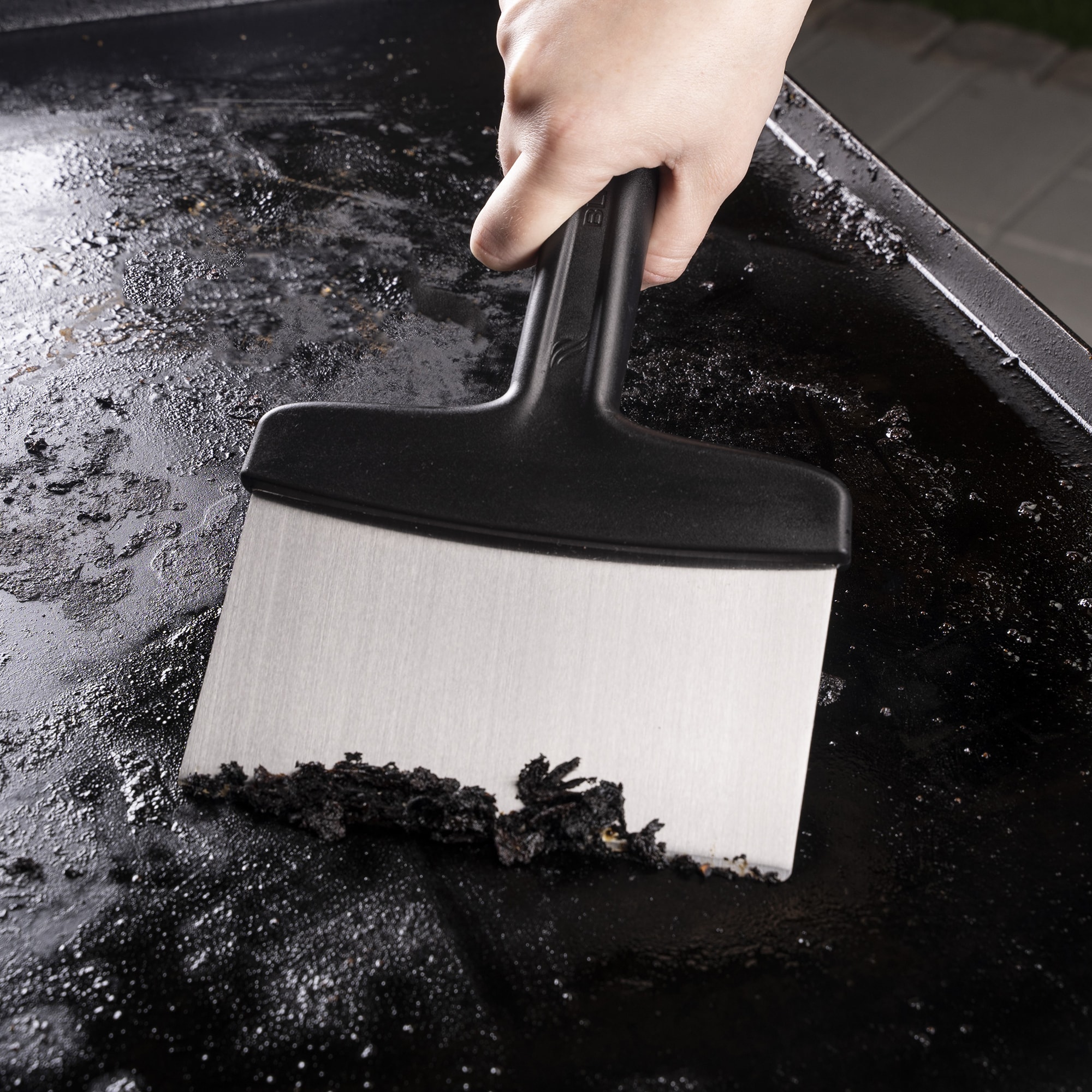 Blackstone 5 Piece Griddle Essentials Tool Kit, , hires