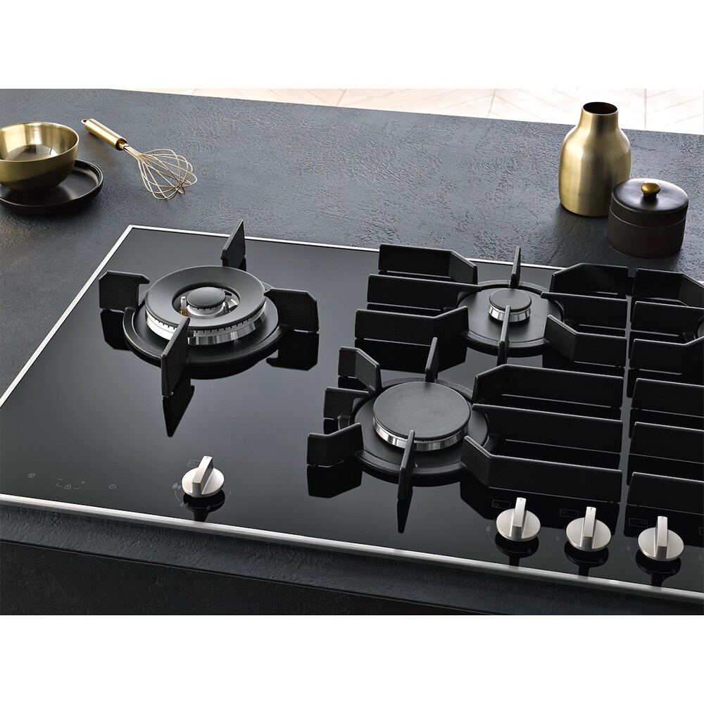 Miele 37 in. 5Burner Natural Gas Cooktop with Power Burner Black P