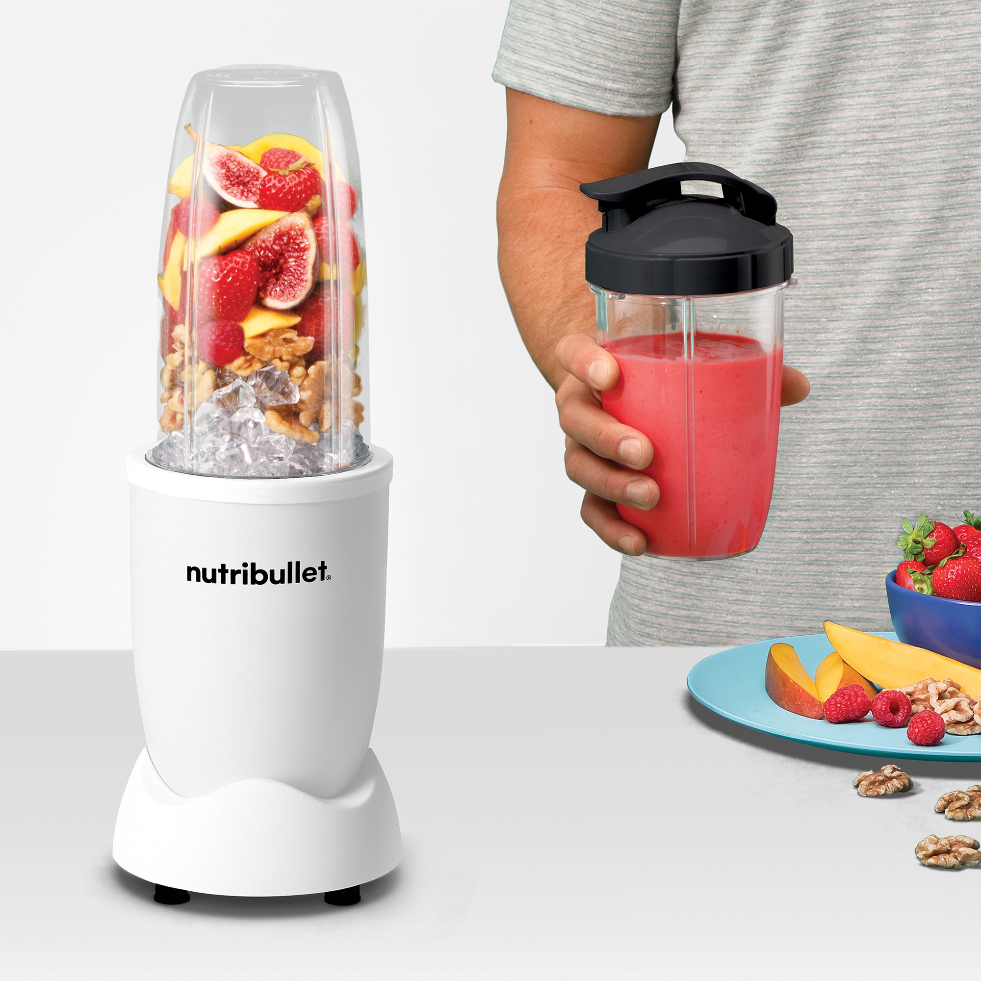 Nutribullet Pro 900 32 Oz. Single Speed Countertop Blender with Plastic Jar - White, , hires