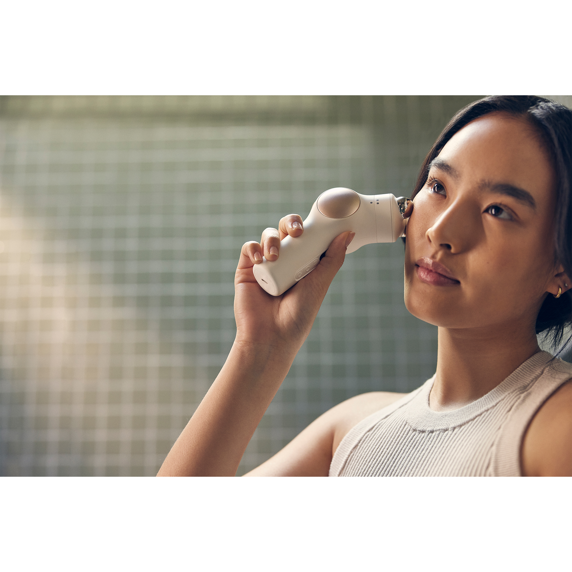 Therabody TheraFace Pro 6in1 Facial Health Device White P.C