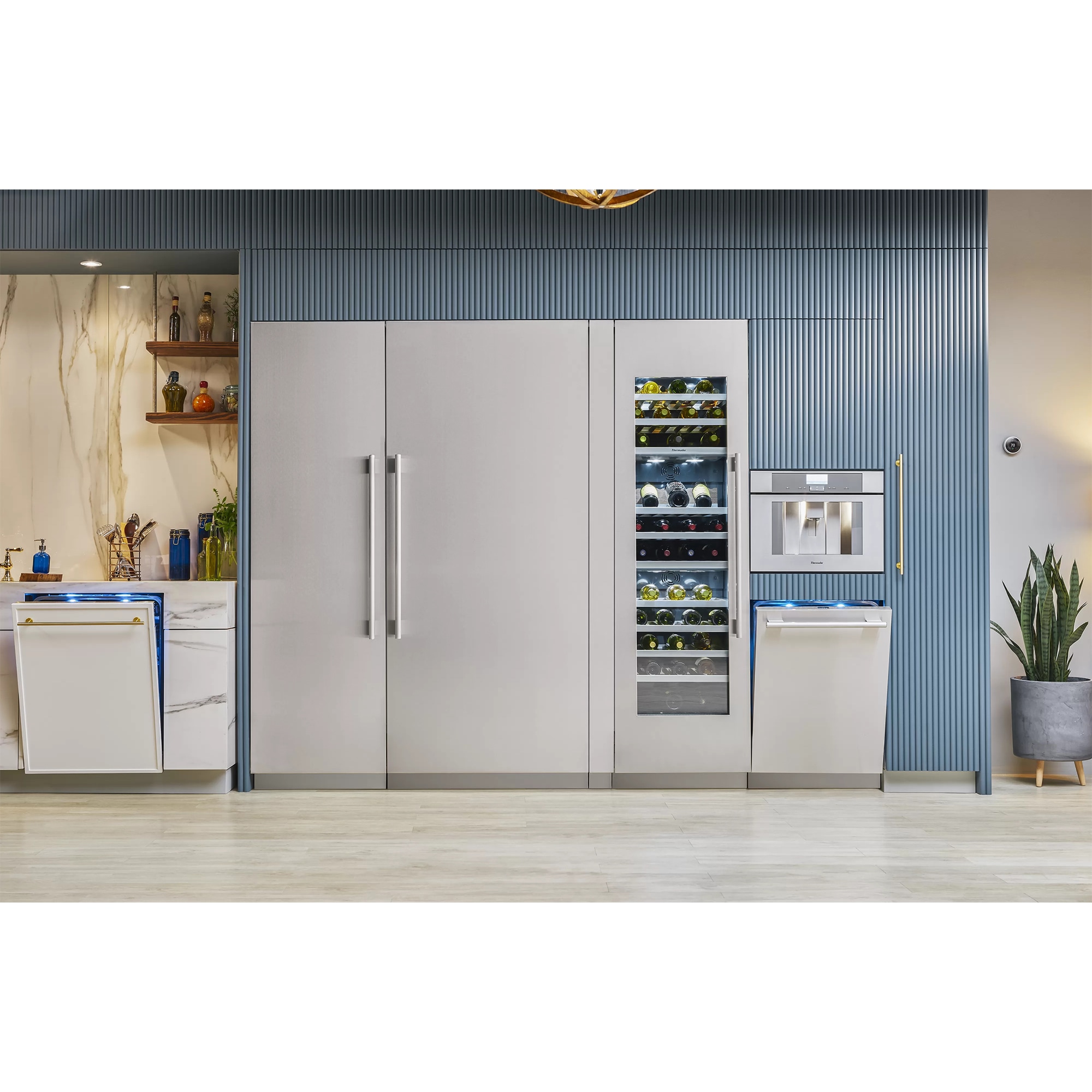 Thermador 36 in. 20.6 cu.ft. Built-In Smart Counter Depth Freeezerless Refrigerator - Custom Panel Ready, , hires