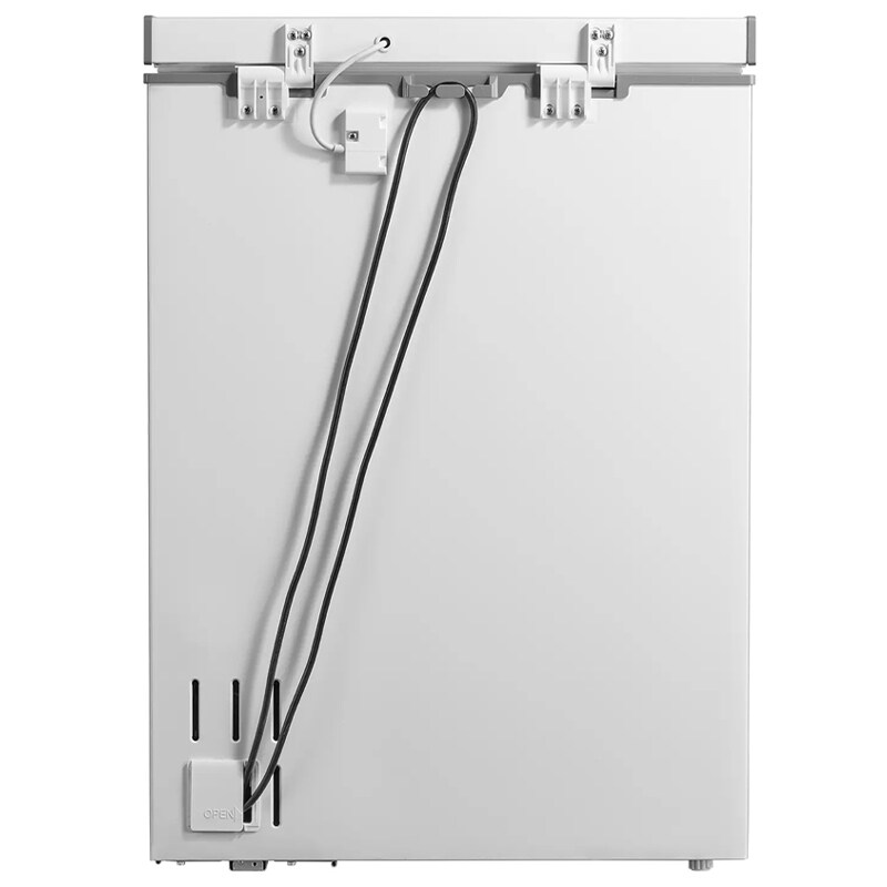 Midea 24 in. 5.0 cu. ft. Garage-Ready Compact Chest Freezer - White, , hires