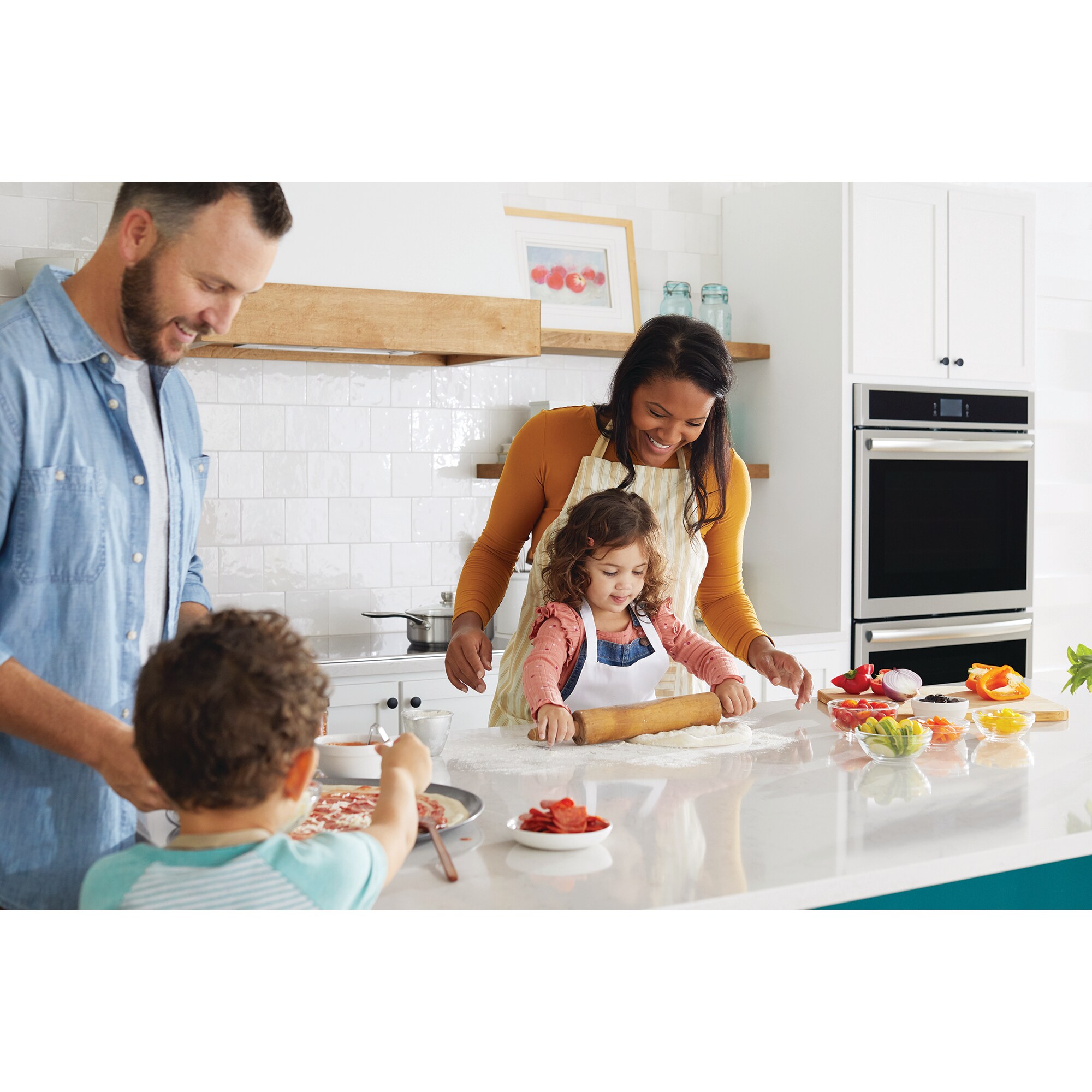 Frigidaire Gallery 36 in. 5-Burner Induction Cooktop with Simmer Burner & Power Burner - Black, , hires