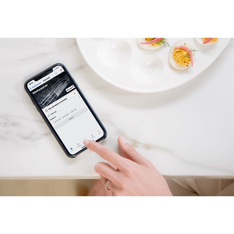 Thermador Emerald Series 24 in. Top Control Smart Dishwasher with 48 dBa Sound Level & 3rd-Rack - Stainless Steel, , hires