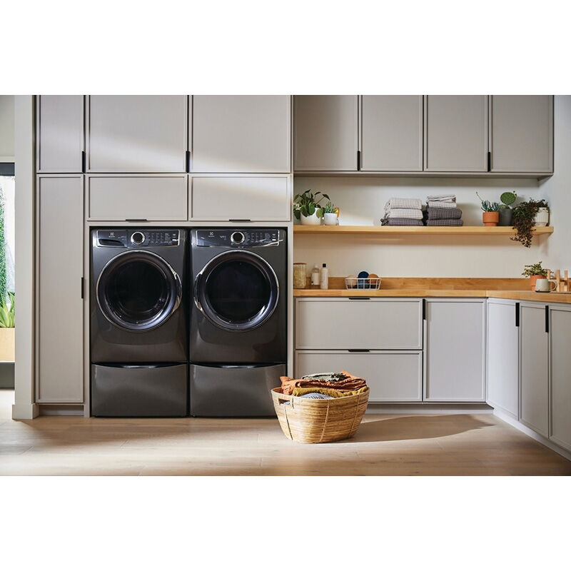 Electrolux 600 Series 27 in. 8.0 cu. ft. Stackable Gas Dryer with LuxCare Dry, Instant Refresh, Perfect Steam & Sanitize Cycle - Titanium, Titanium, hires