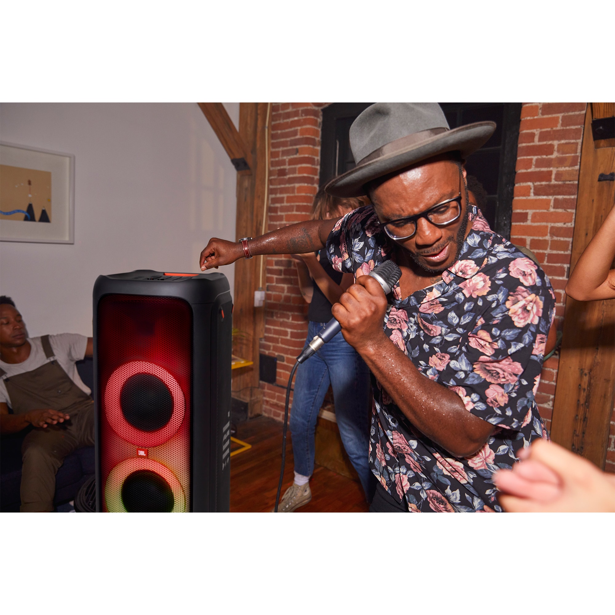 JBL PartyBox 1000 Splashproof Bluetooth Party Speaker - Black, , hires