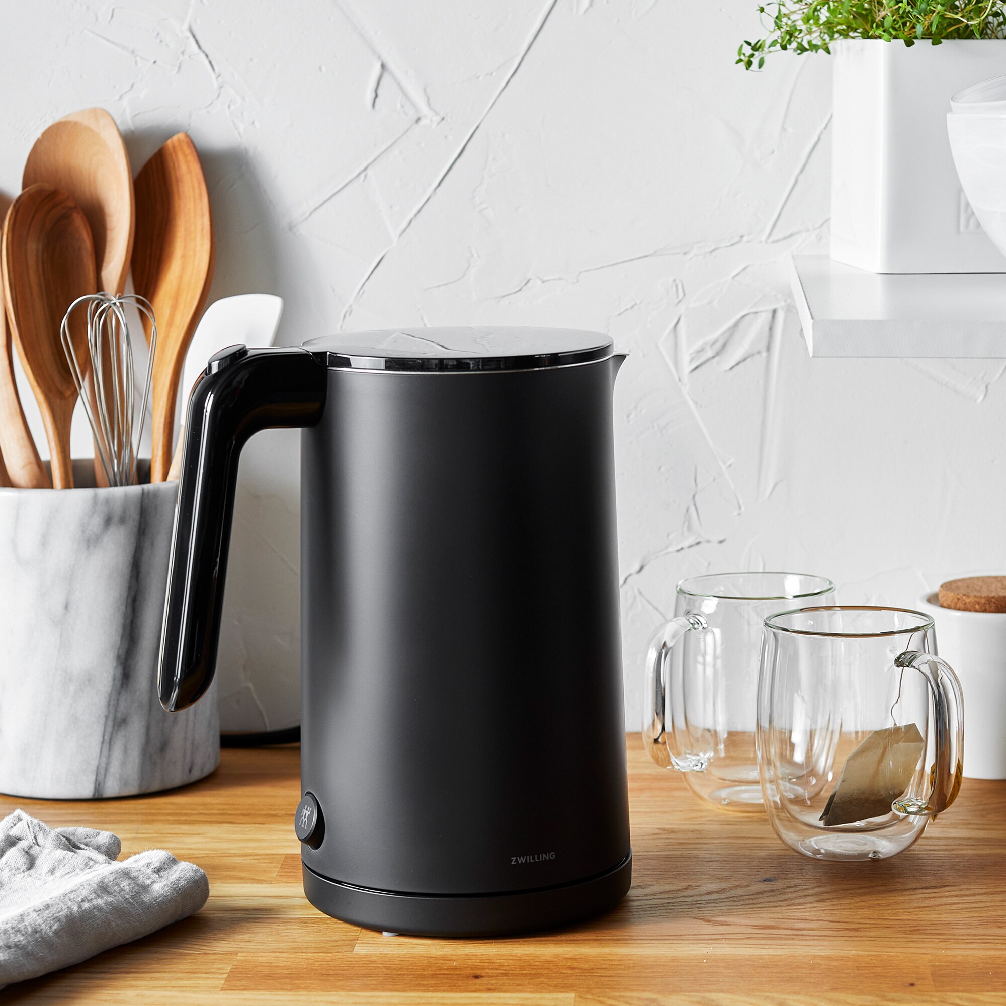 Zwilling Enfinigy 1.5-Liter Cool Touch Electric Kettle - Black, , hires