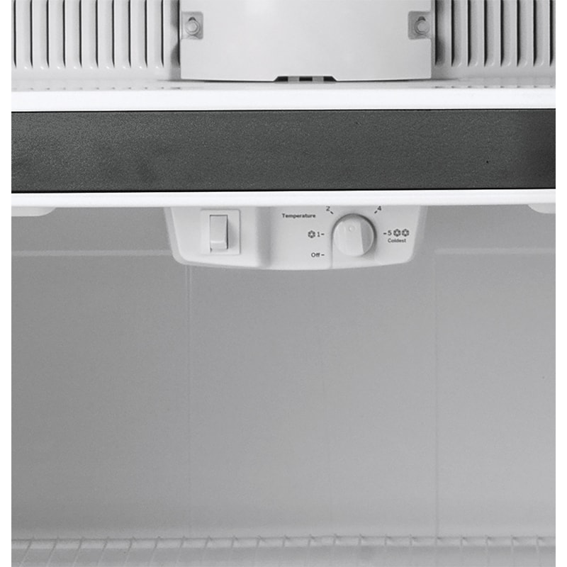 GE 28 in. 17.5 cu. ft. Top Freezer Refrigerator - Fingerprint Free Stainless Steel, Fingerprint Resistant Stainless, hires