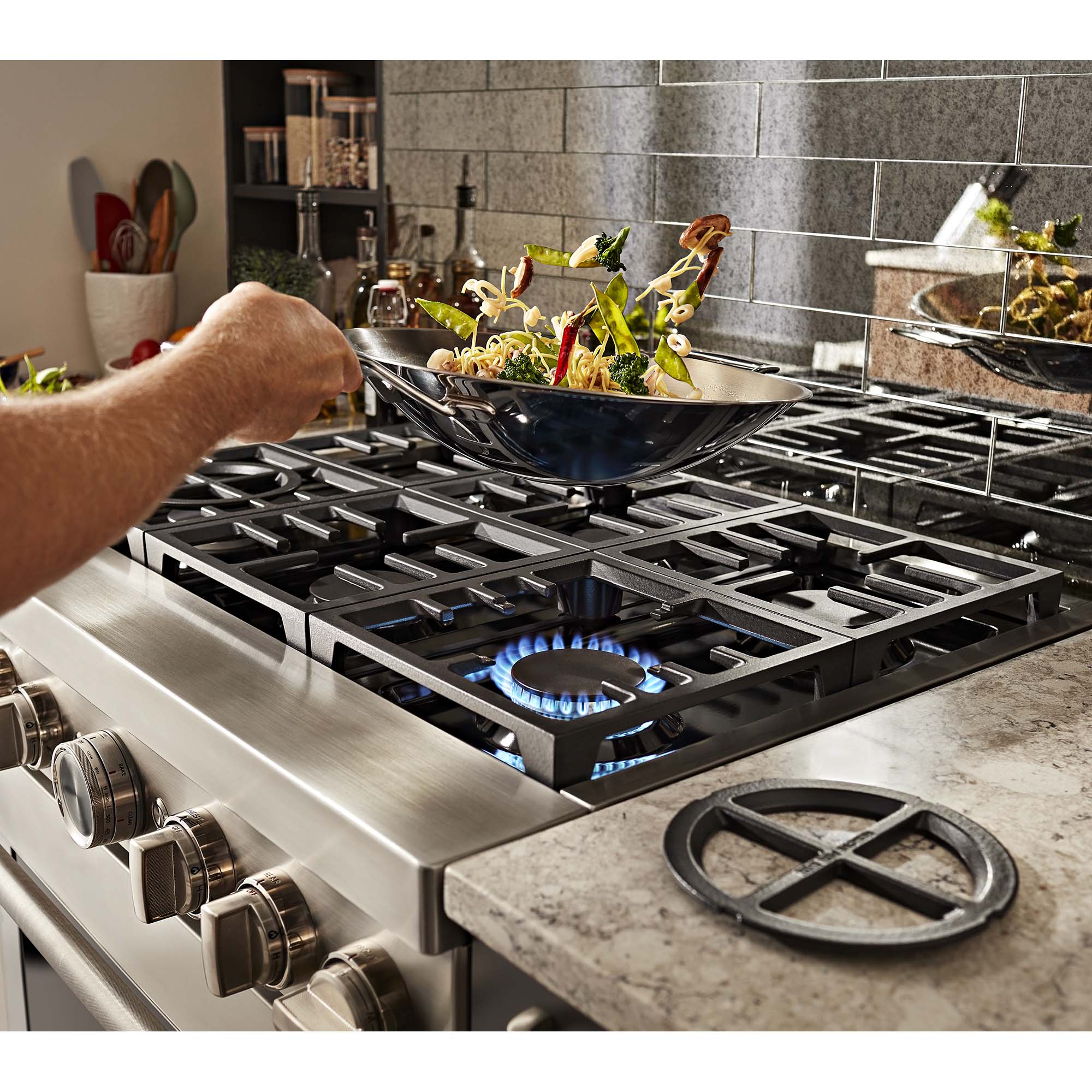 KitchenAid 36 in. 5.1 cu. ft. Smart True European Convection Dual Fuel Range with 6 Sealed Burners - Stainless Steel, , hires