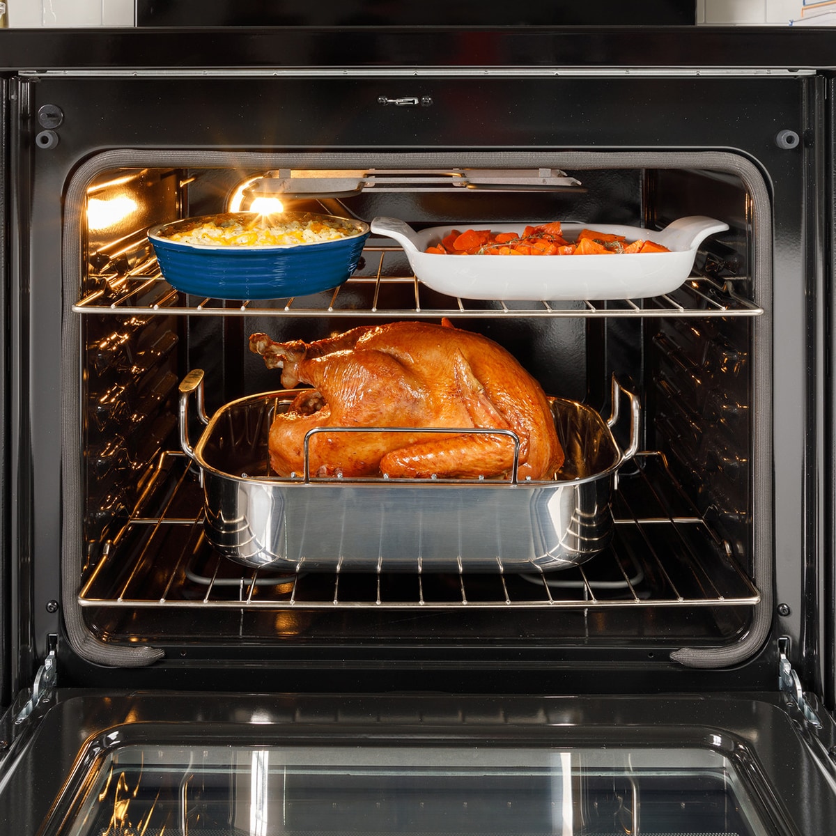 GE 400 Series 30 in. 5.3 cu. ft. Electric Range with Radiant Burners - White, White, hires